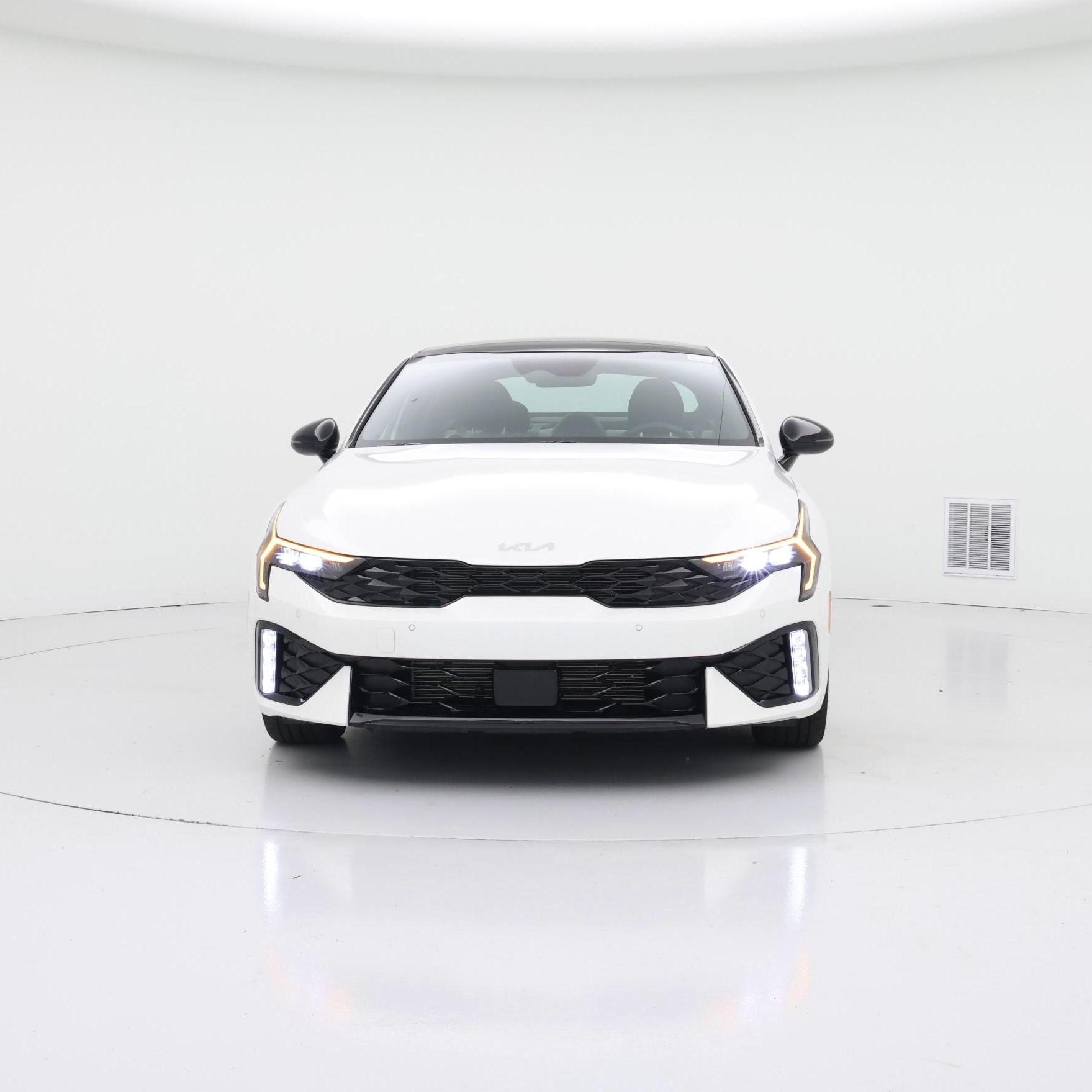 Thumbnail: 2025 Kia K5 - 5