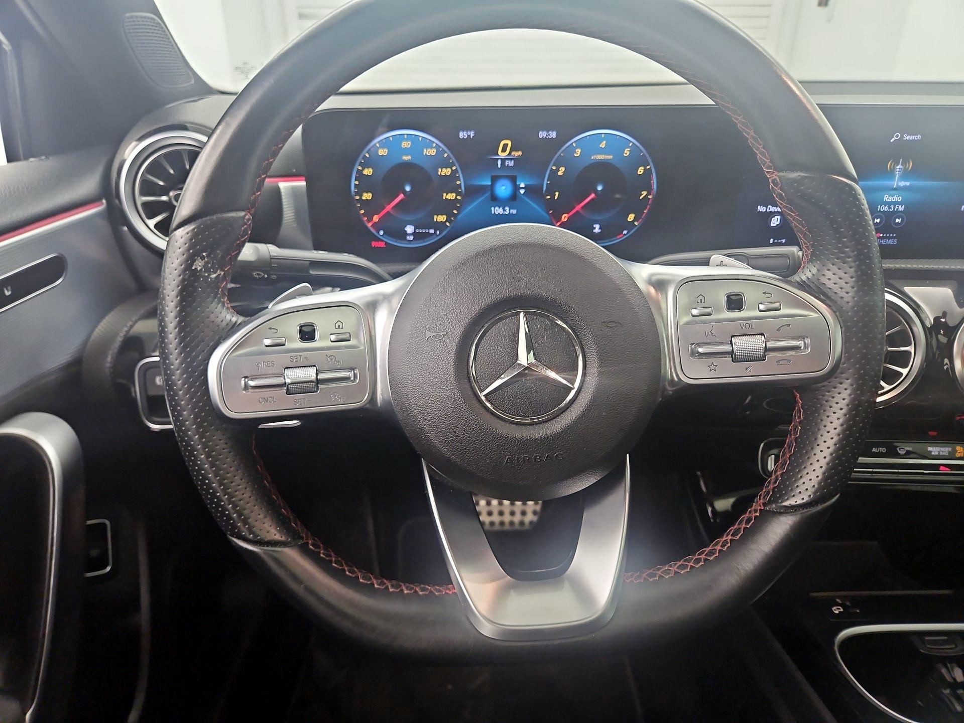 Thumbnail: 2022 Mercedes-Benz A-Class - 10