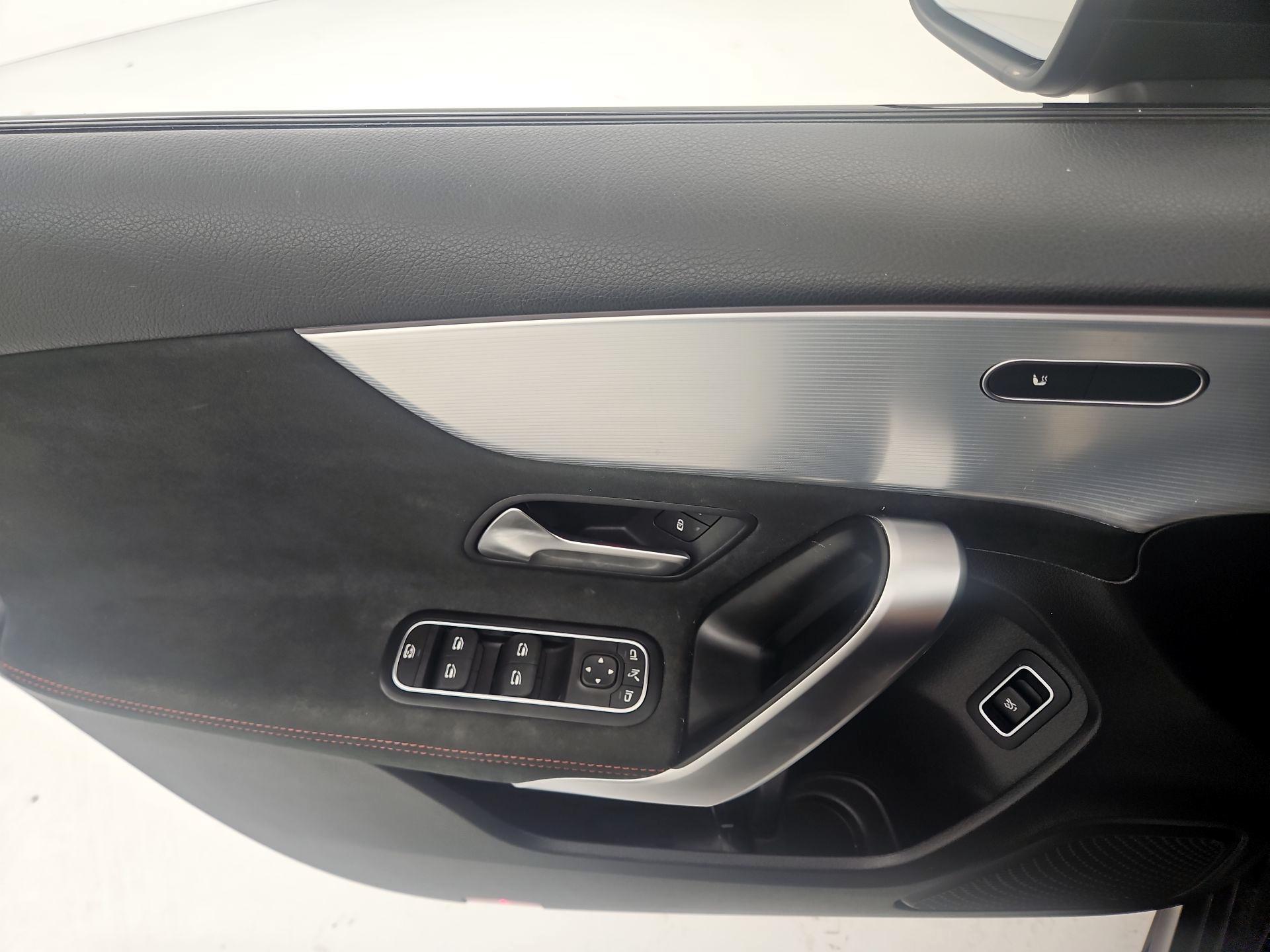 Thumbnail: 2022 Mercedes-Benz A-Class - 12