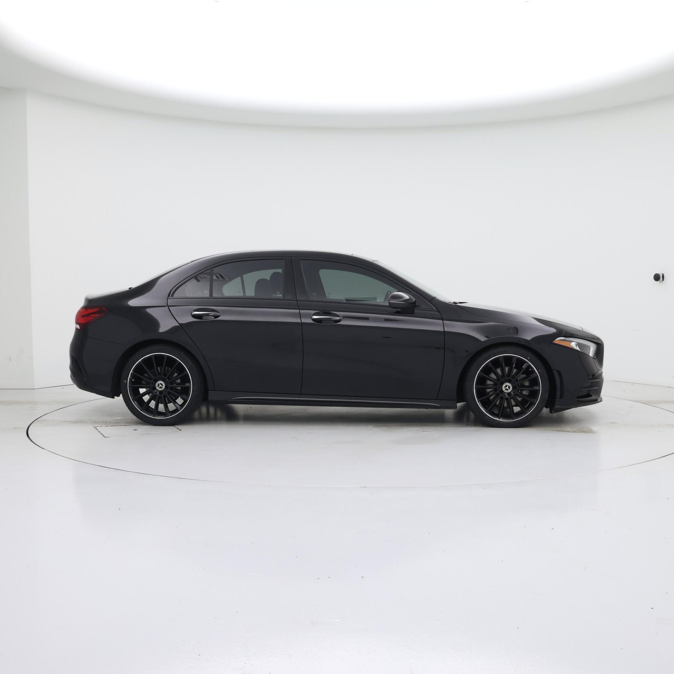 Thumbnail: 2022 Mercedes-Benz A-Class - 7