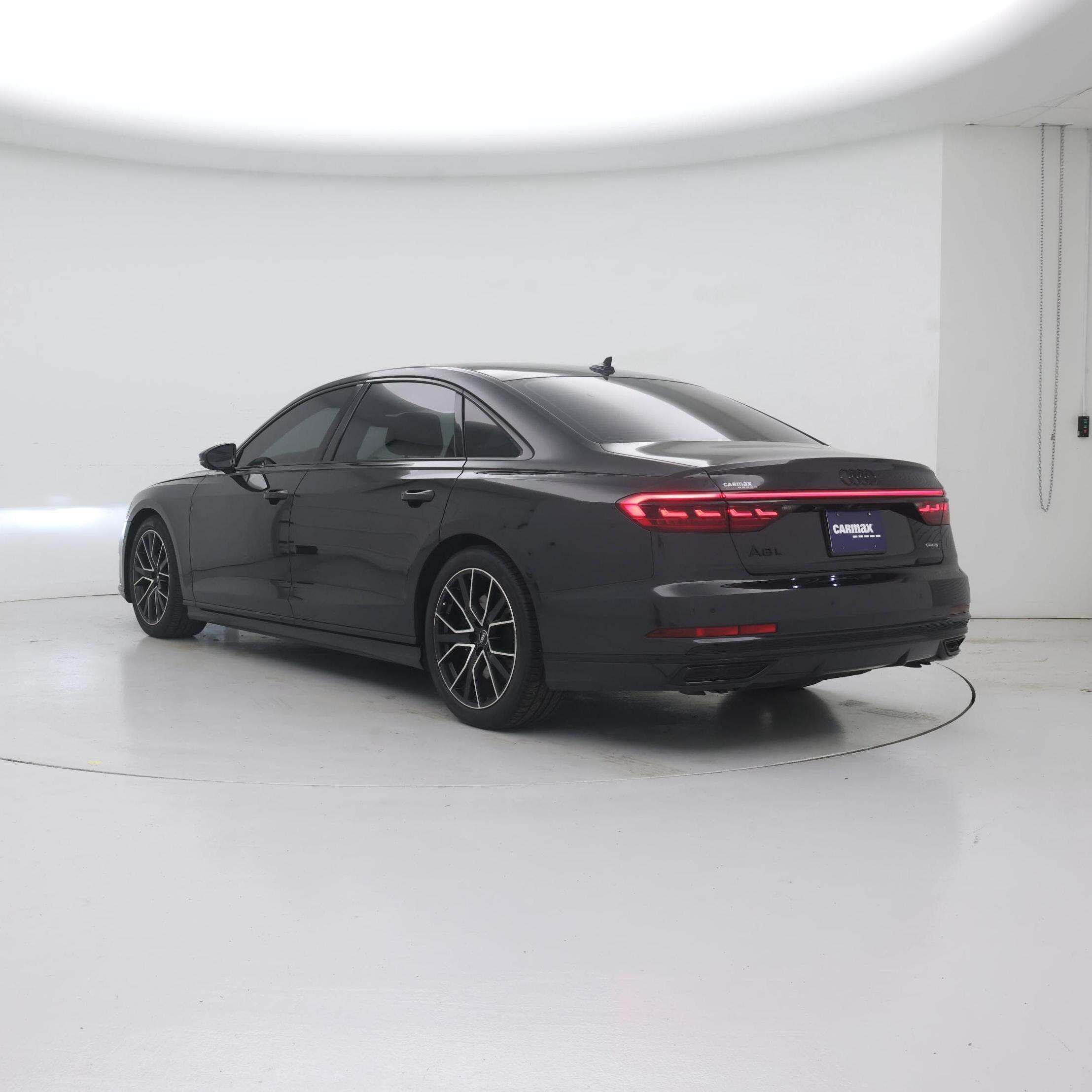 Thumbnail: 2020 Audi A8 - 2