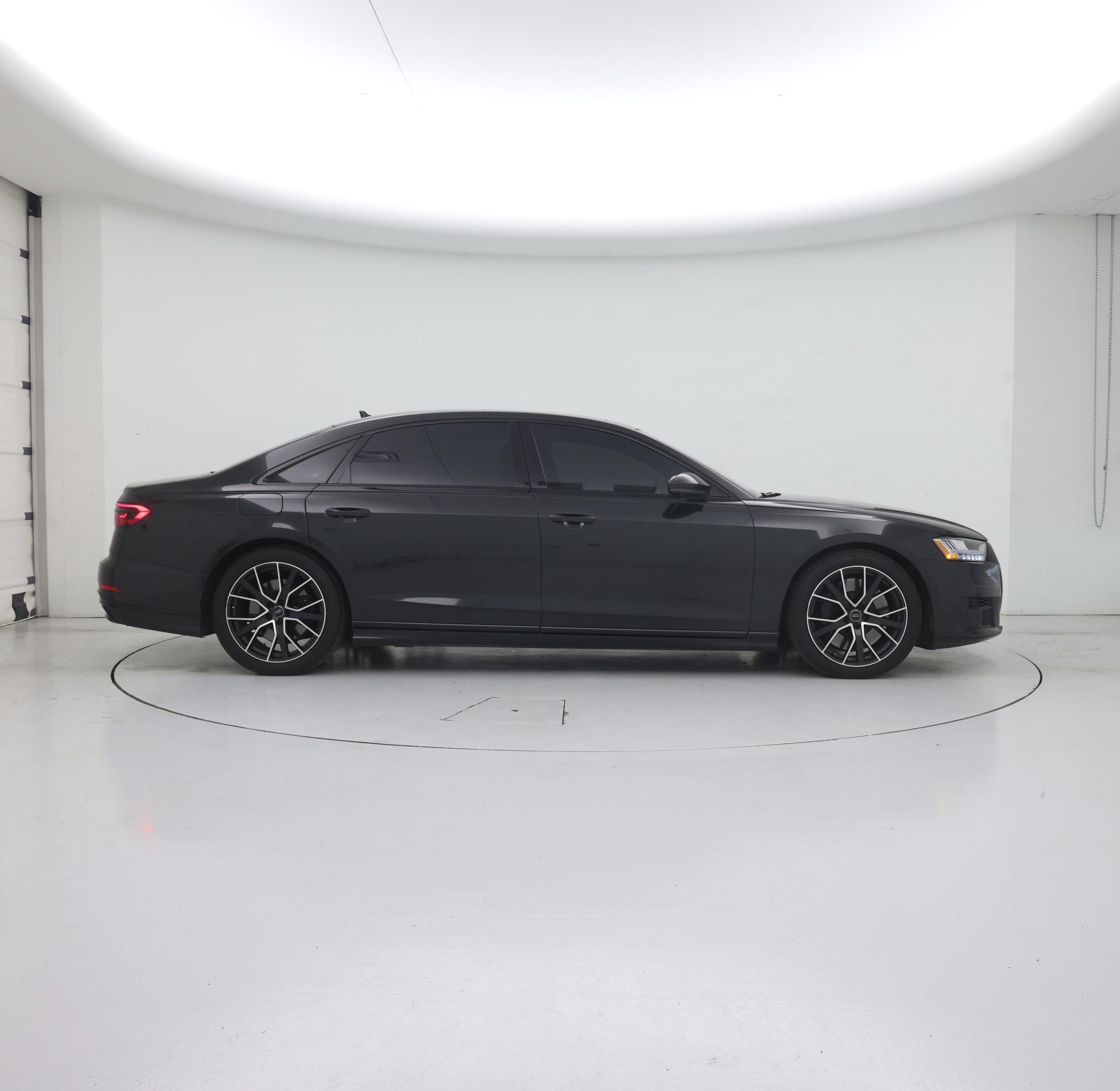 Thumbnail: 2020 Audi A8 - 7