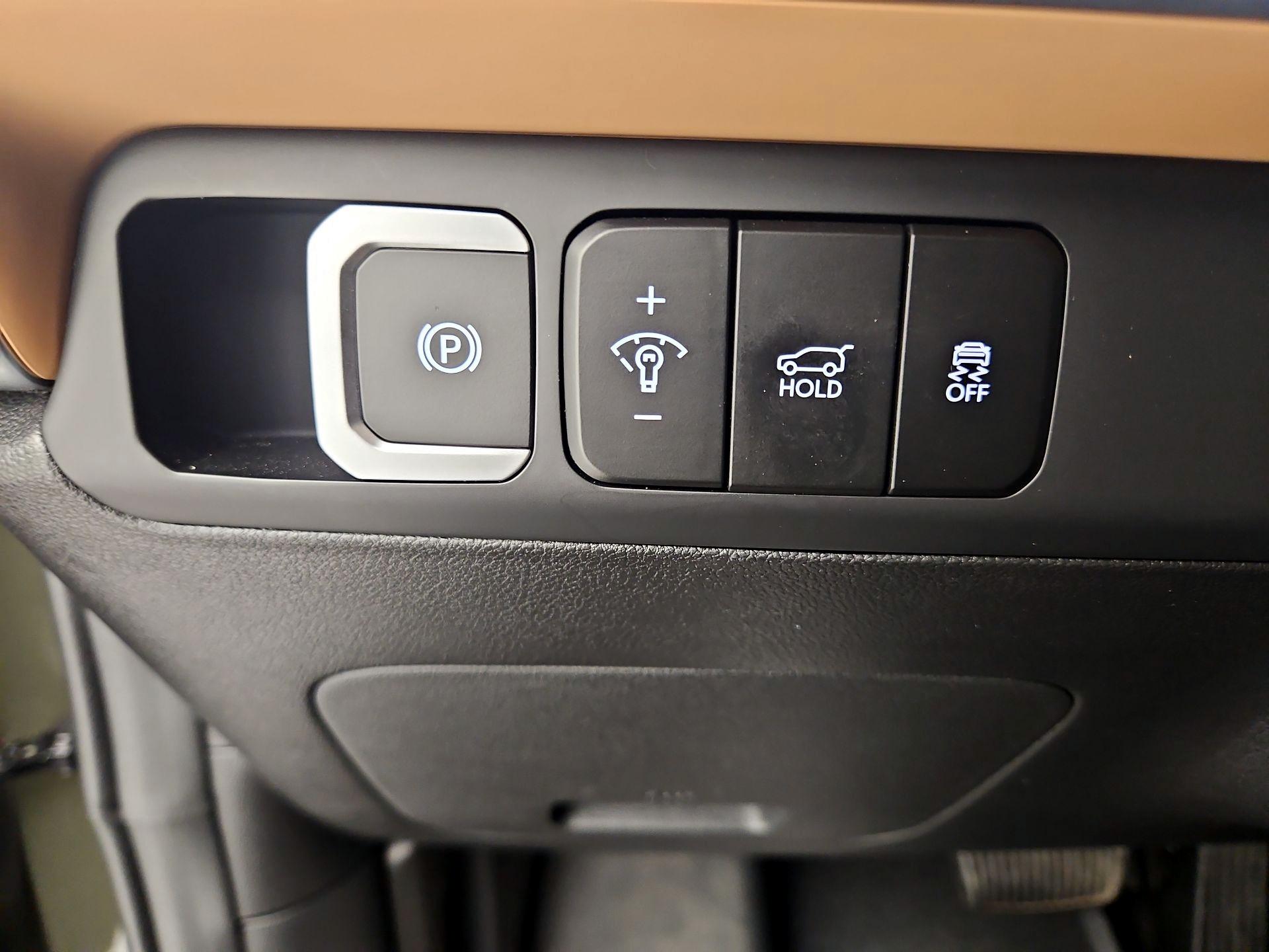 Thumbnail: 2024 Hyundai Santa Fe - 13