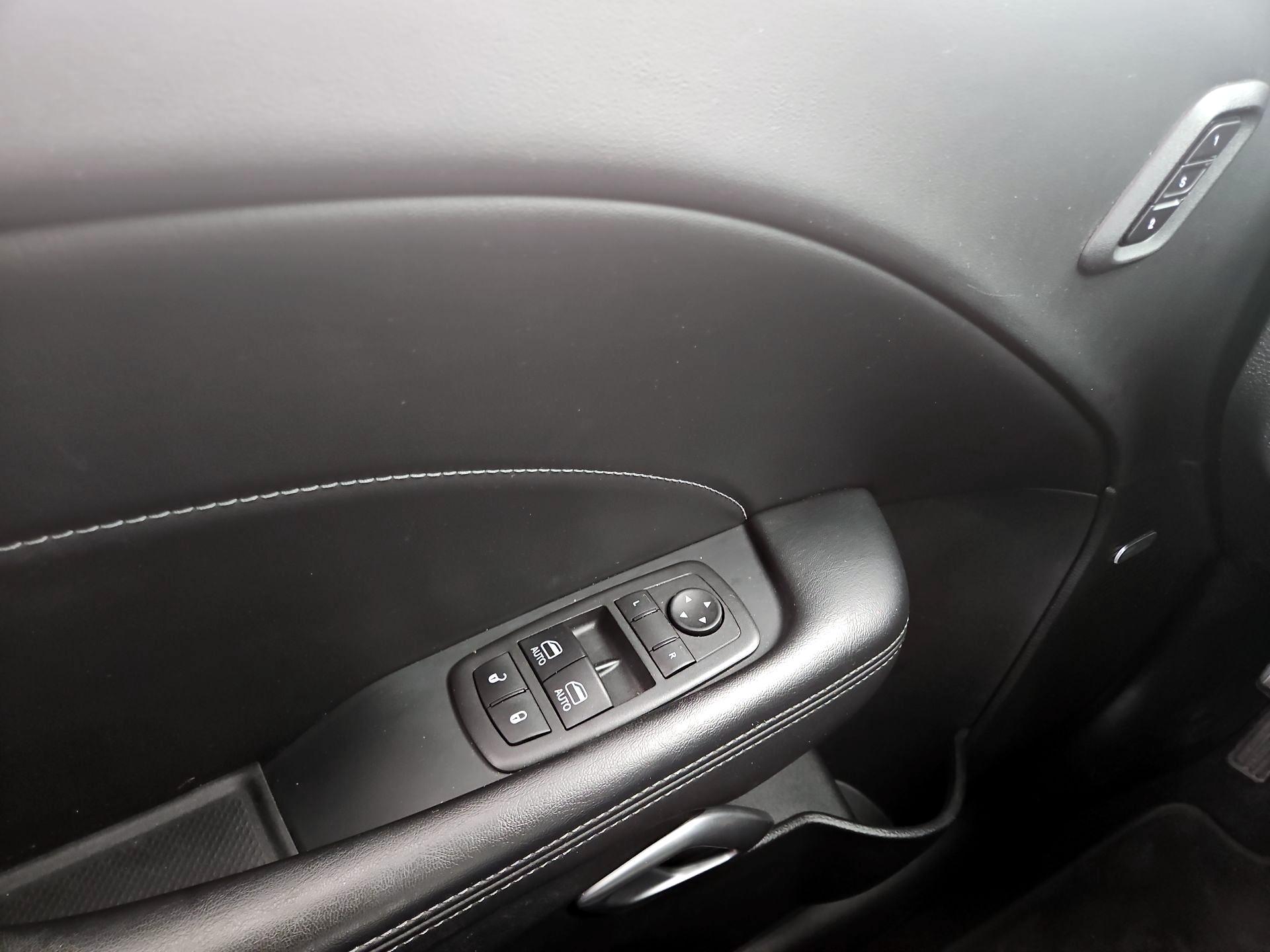 Thumbnail: 2022 Dodge Challenger - 12