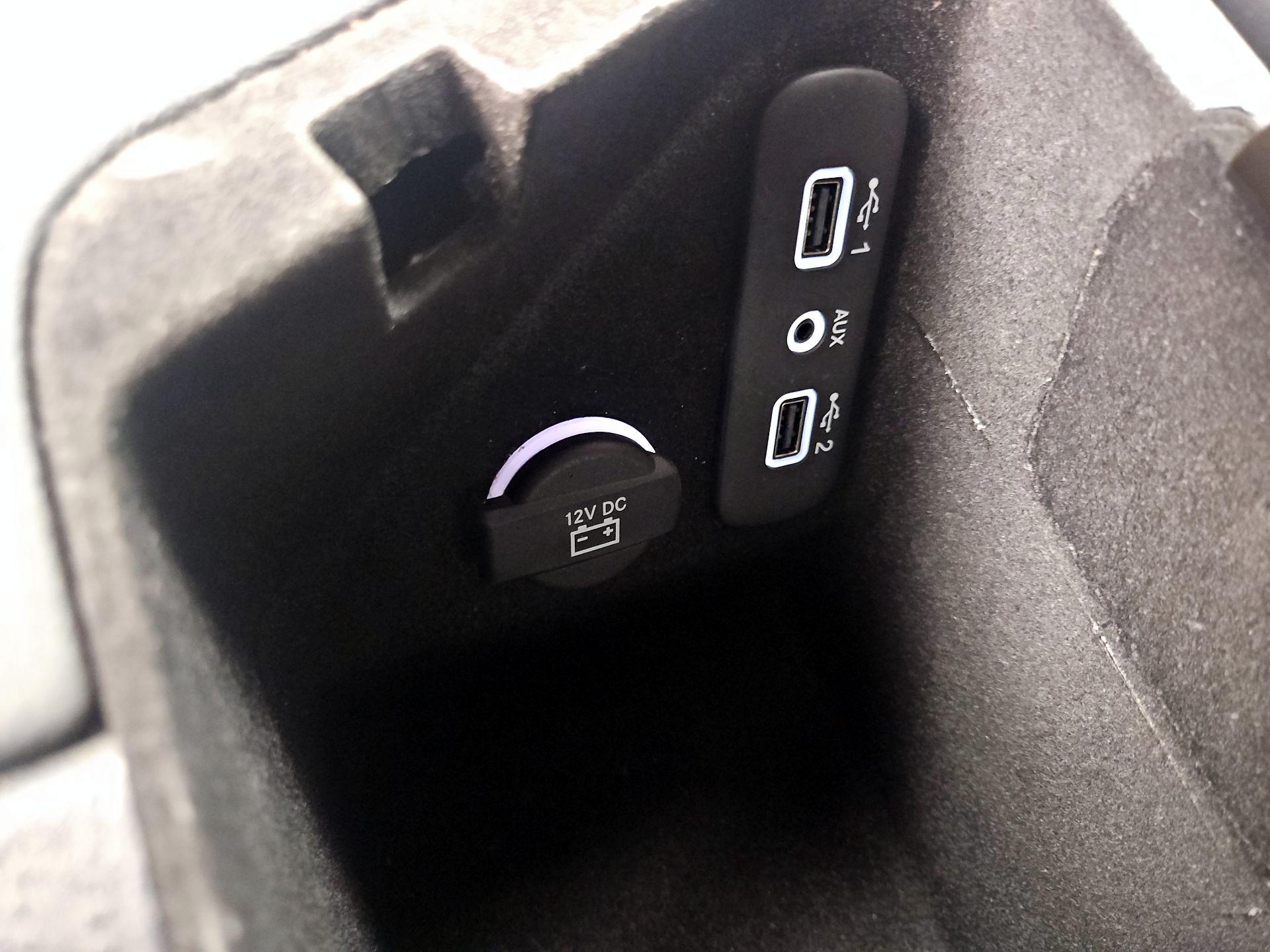 Thumbnail: 2022 Dodge Challenger - 18