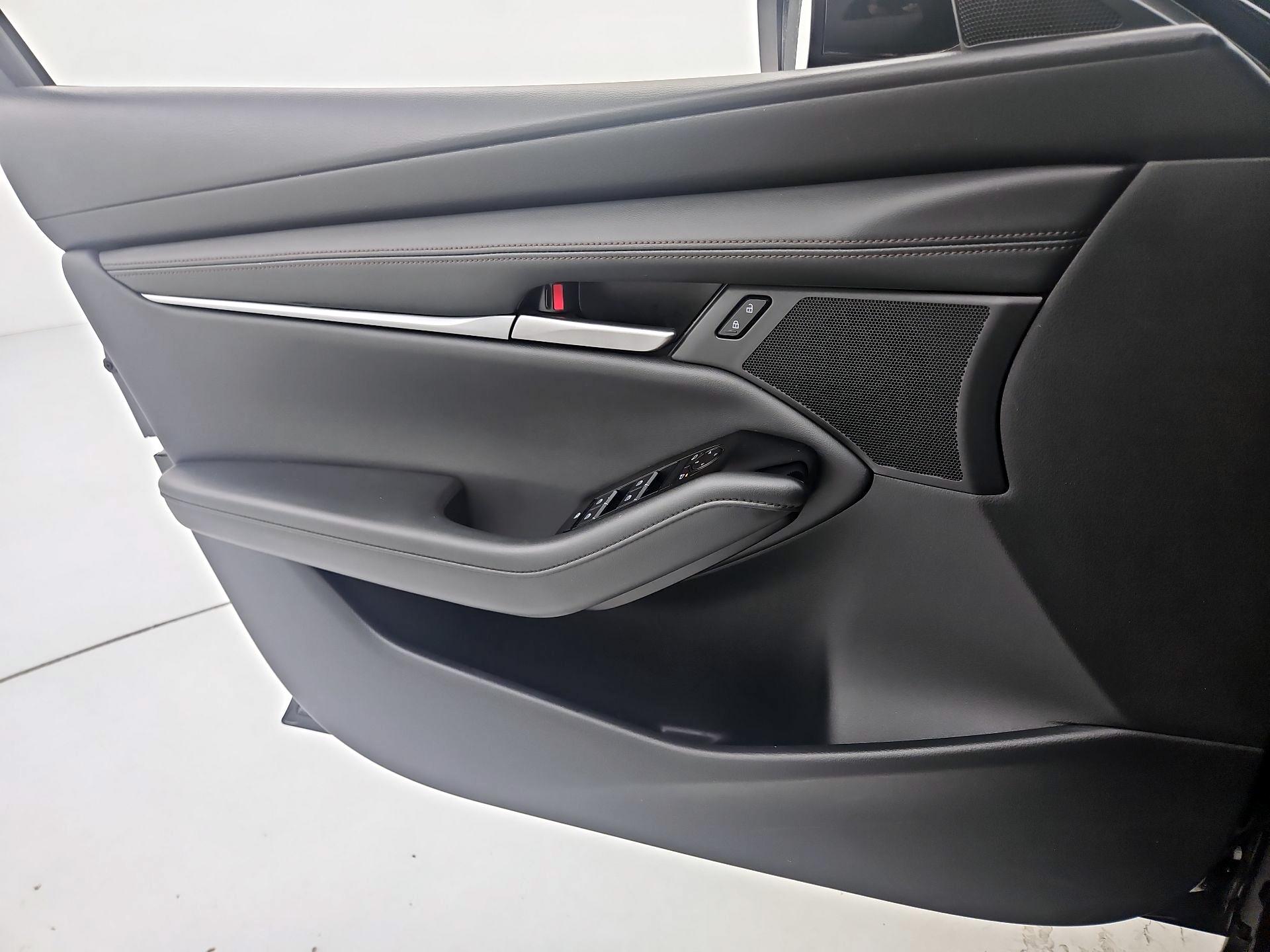 Thumbnail: 2025 Mazda Mazda3 - 12