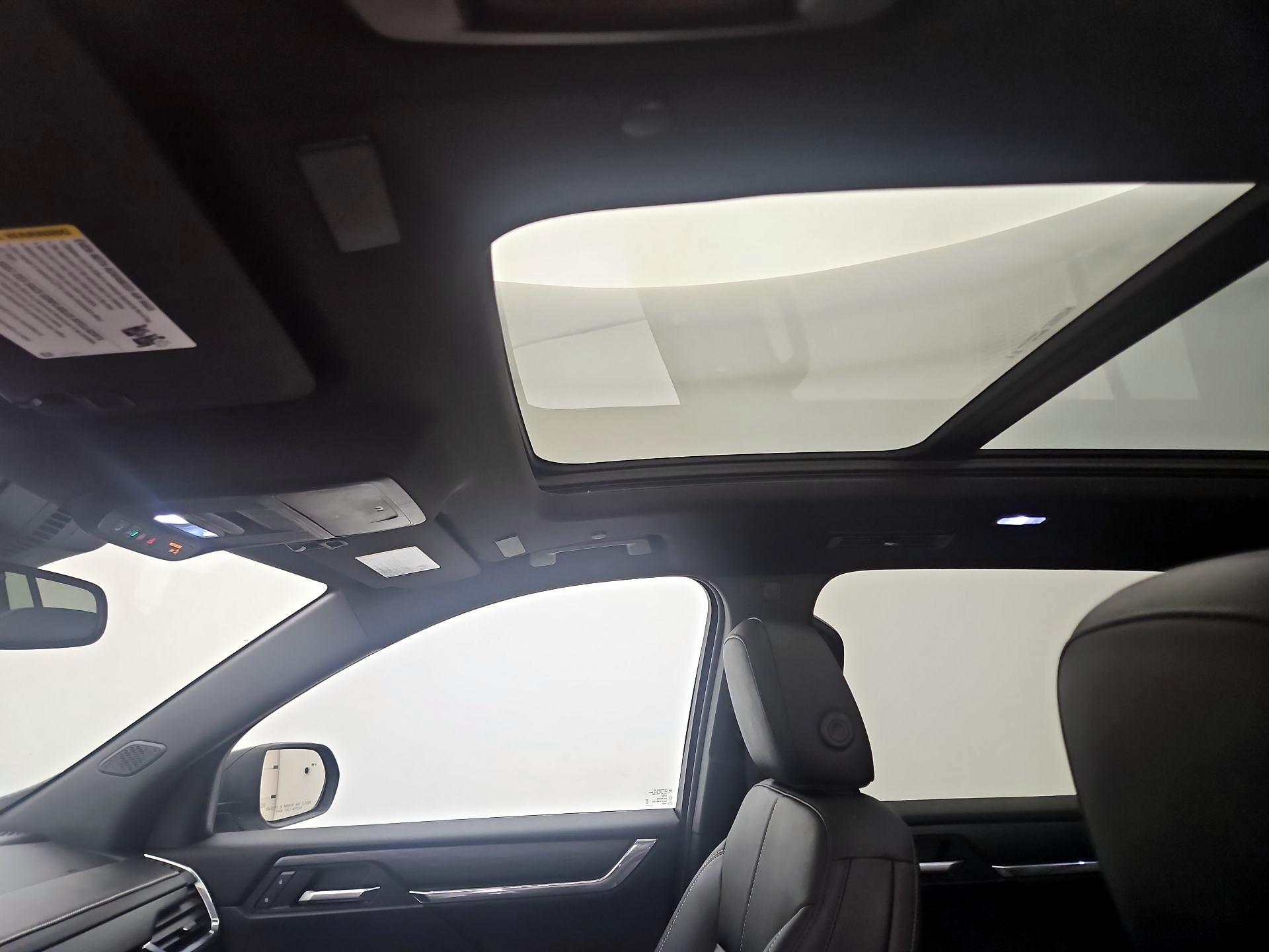 Thumbnail: 2024 GMC Acadia - 19