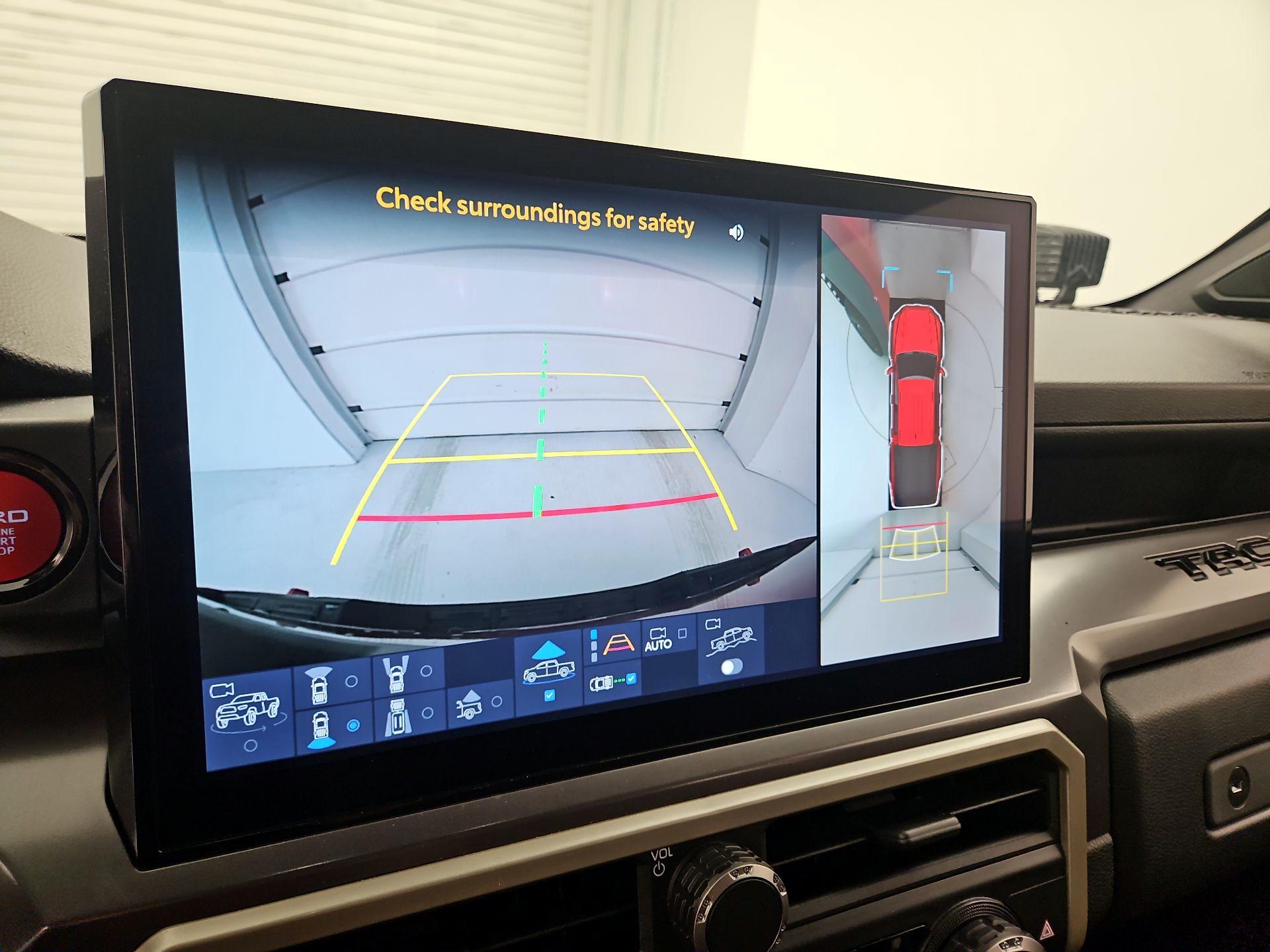 Thumbnail: 2025 Toyota Tacoma - 14