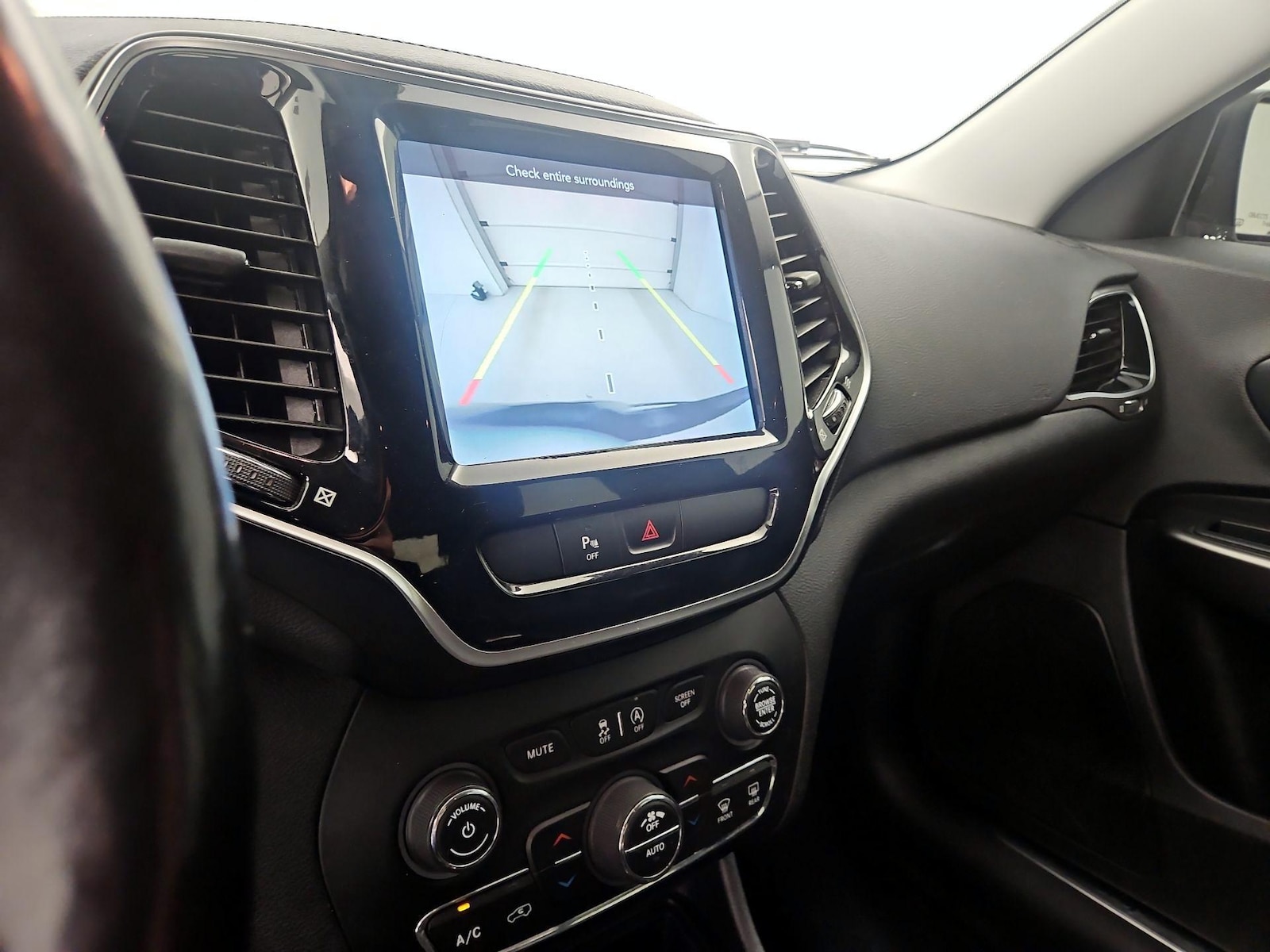 2020 Jeep Cherokee Limited - Photo 15
