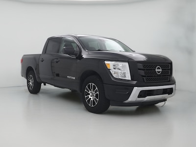 2023 Nissan Titan SV