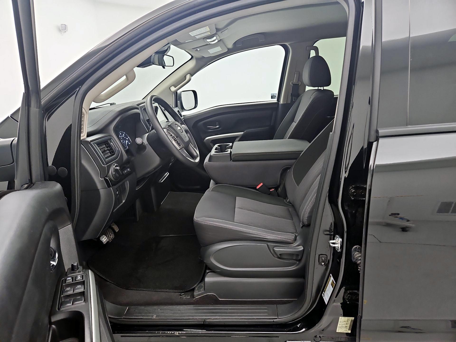 Thumbnail: 2023 Nissan Titan - 11