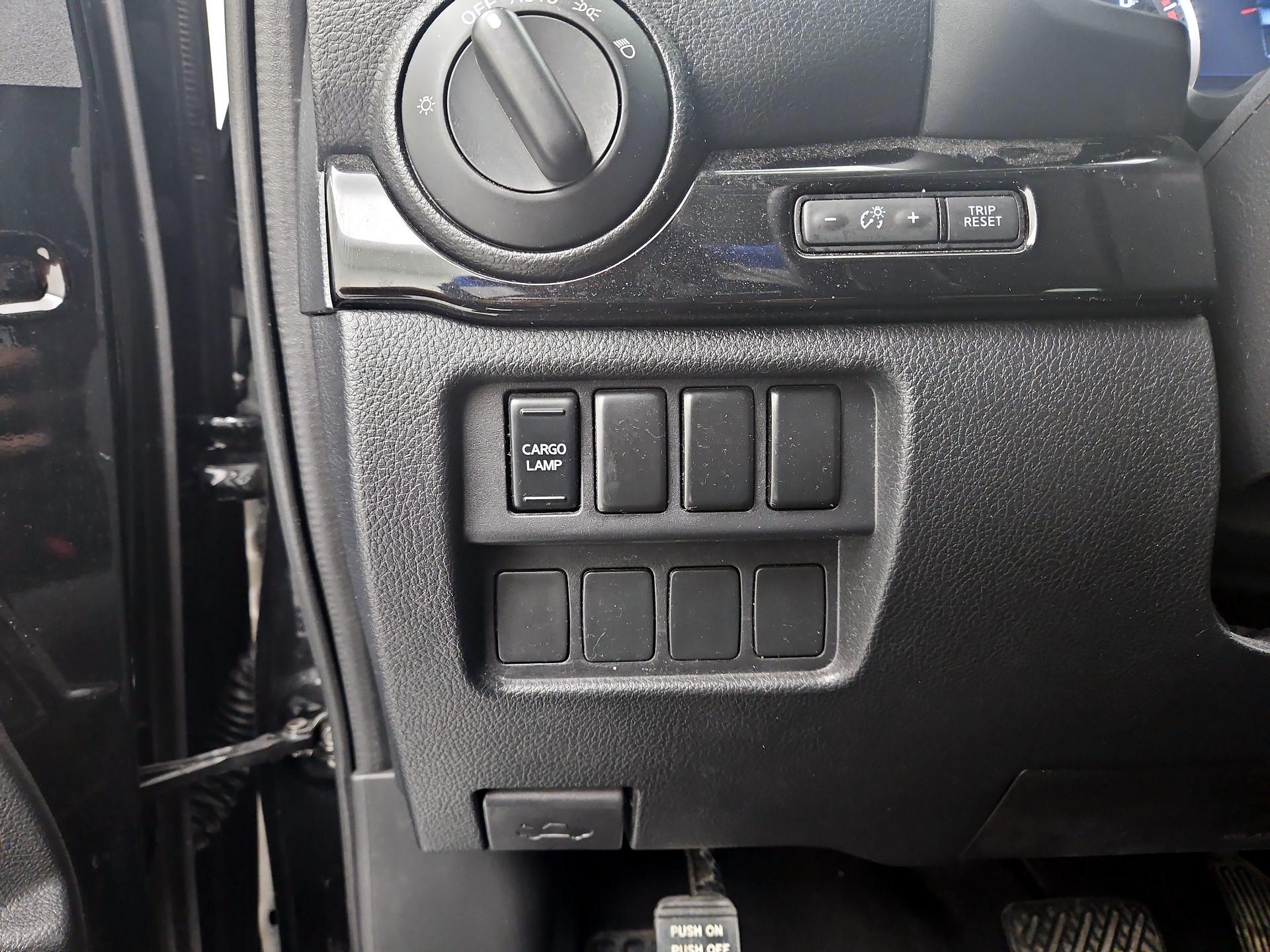 Thumbnail: 2023 Nissan Titan - 13