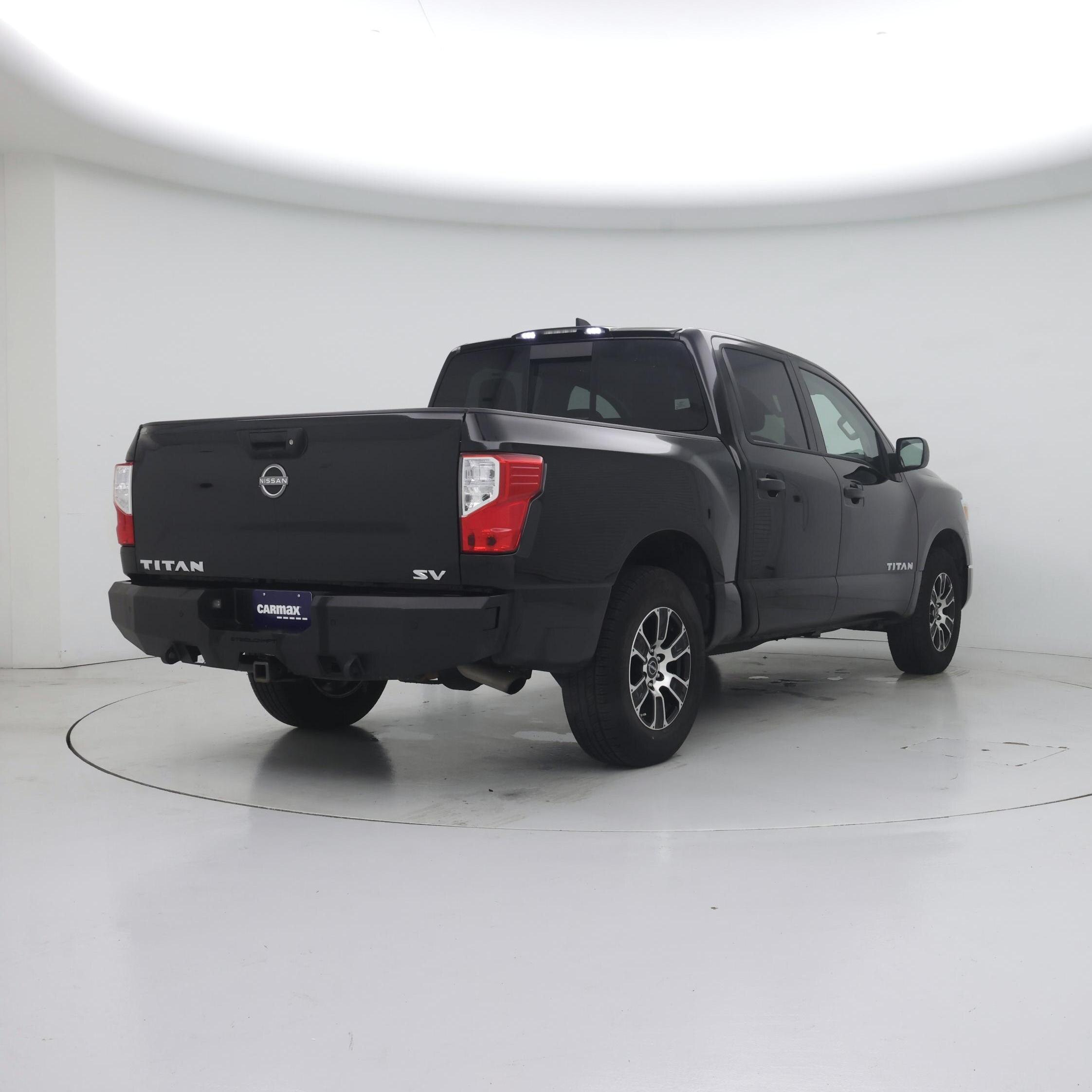 Thumbnail: 2023 Nissan Titan - 8