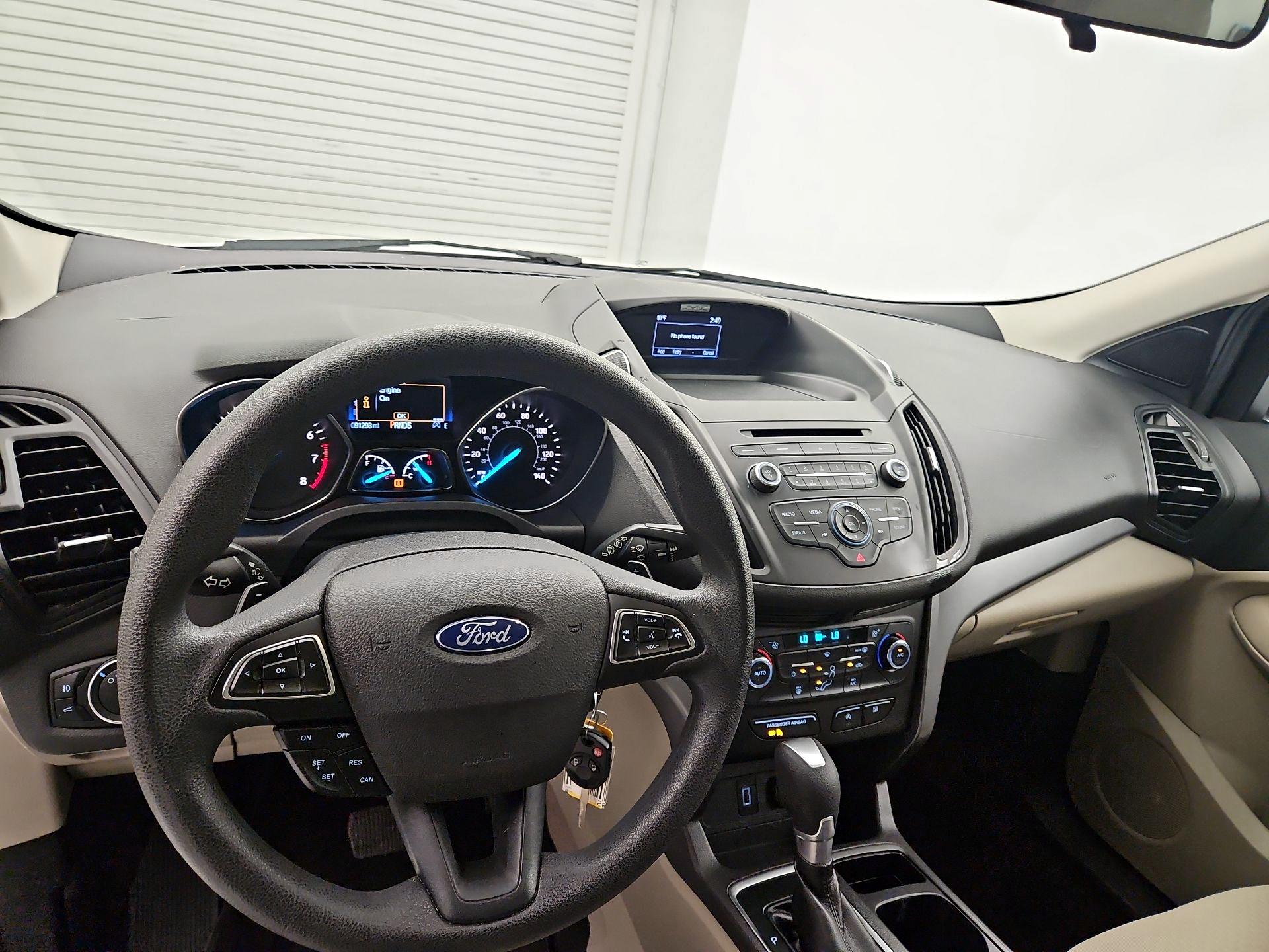 Thumbnail: 2017 Ford Escape - 9