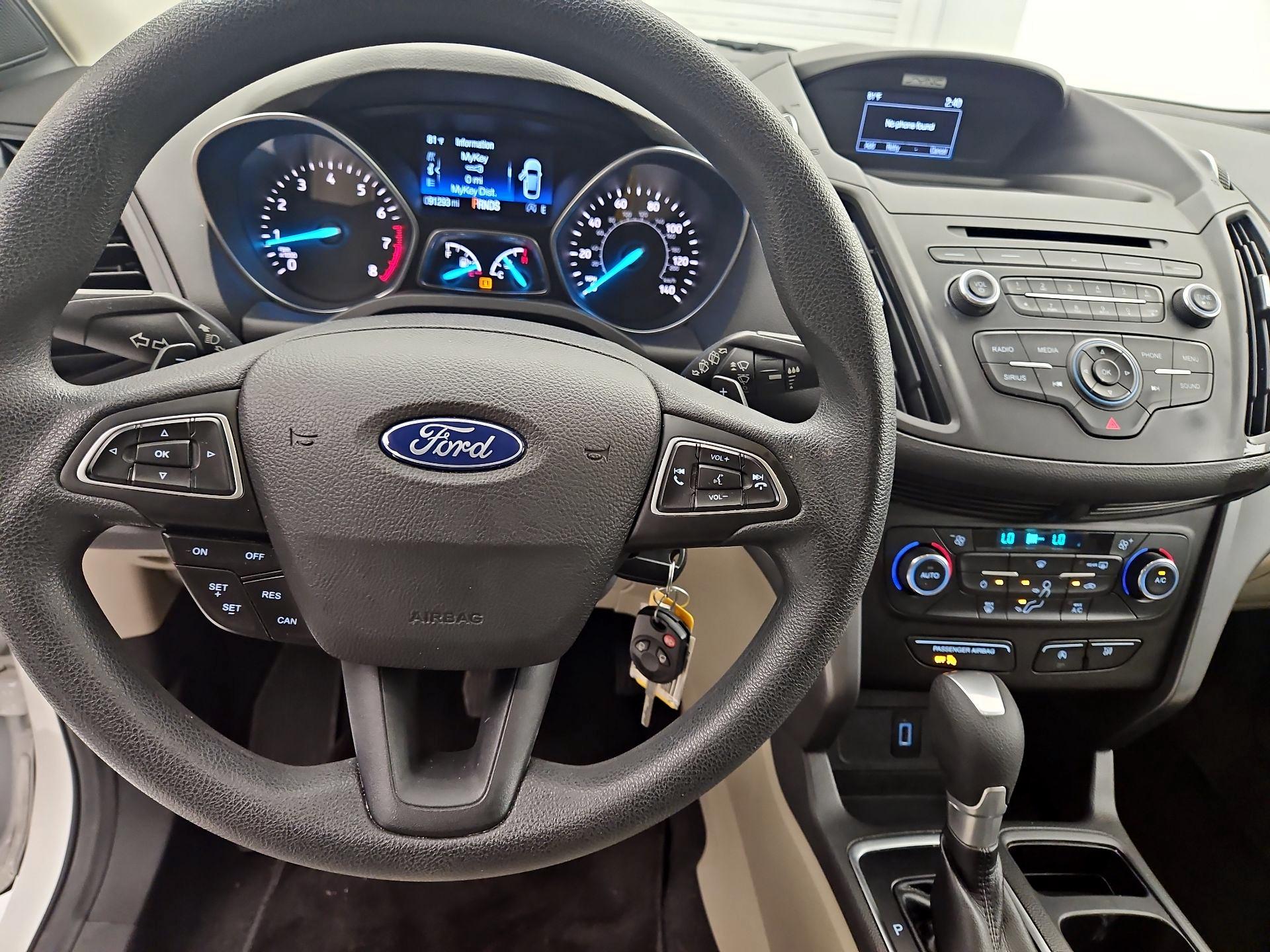 Thumbnail: 2017 Ford Escape - 10