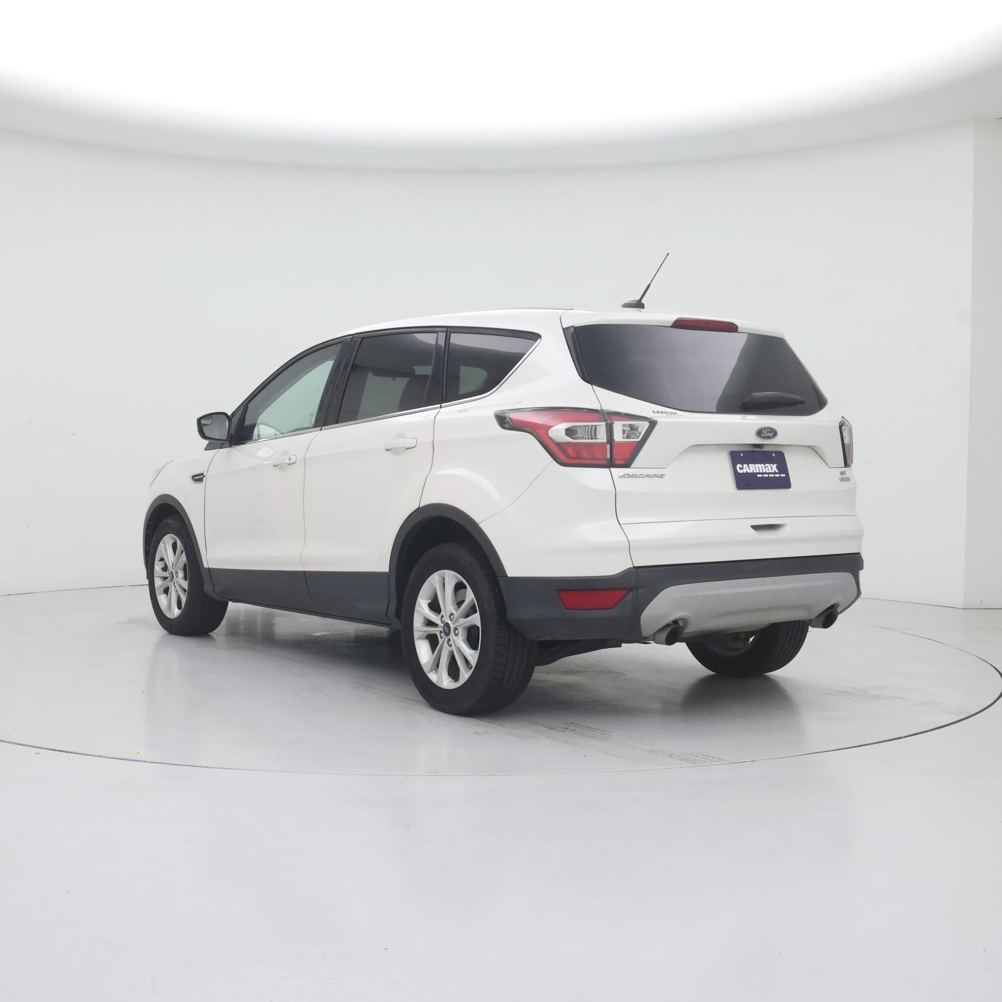 Thumbnail: 2017 Ford Escape - 2