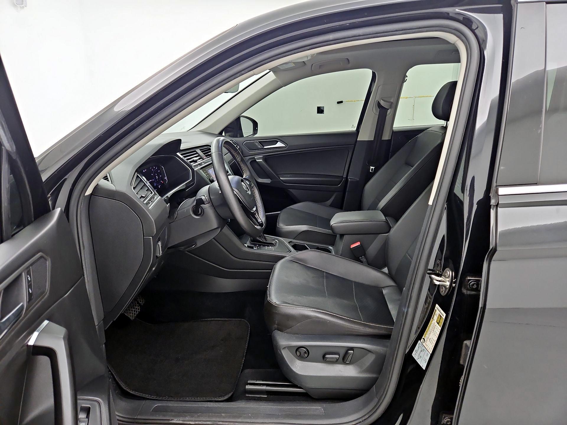 Thumbnail: 2021 Volkswagen Tiguan - 11