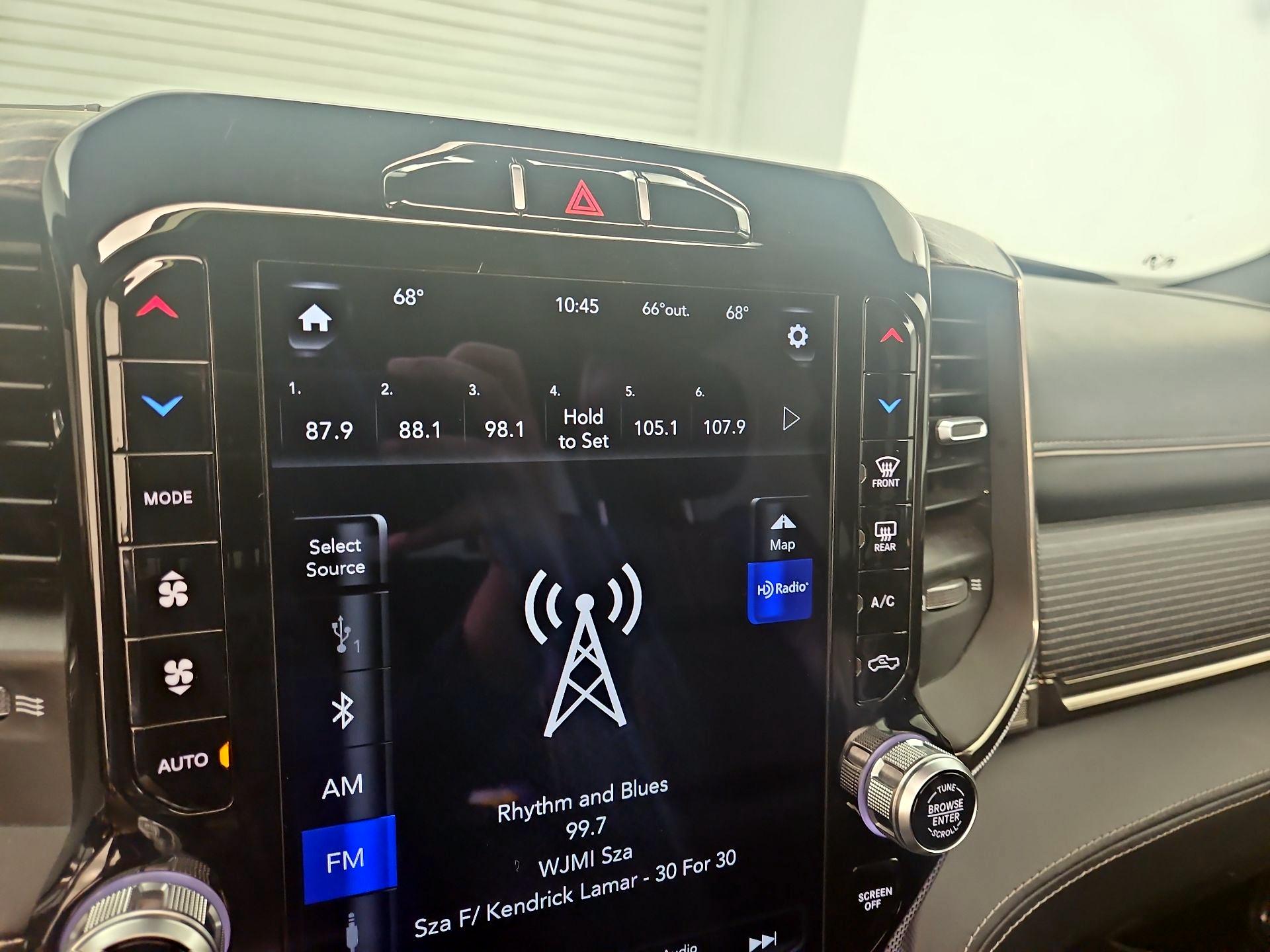 Thumbnail: 2021 RAM 1500 - 16