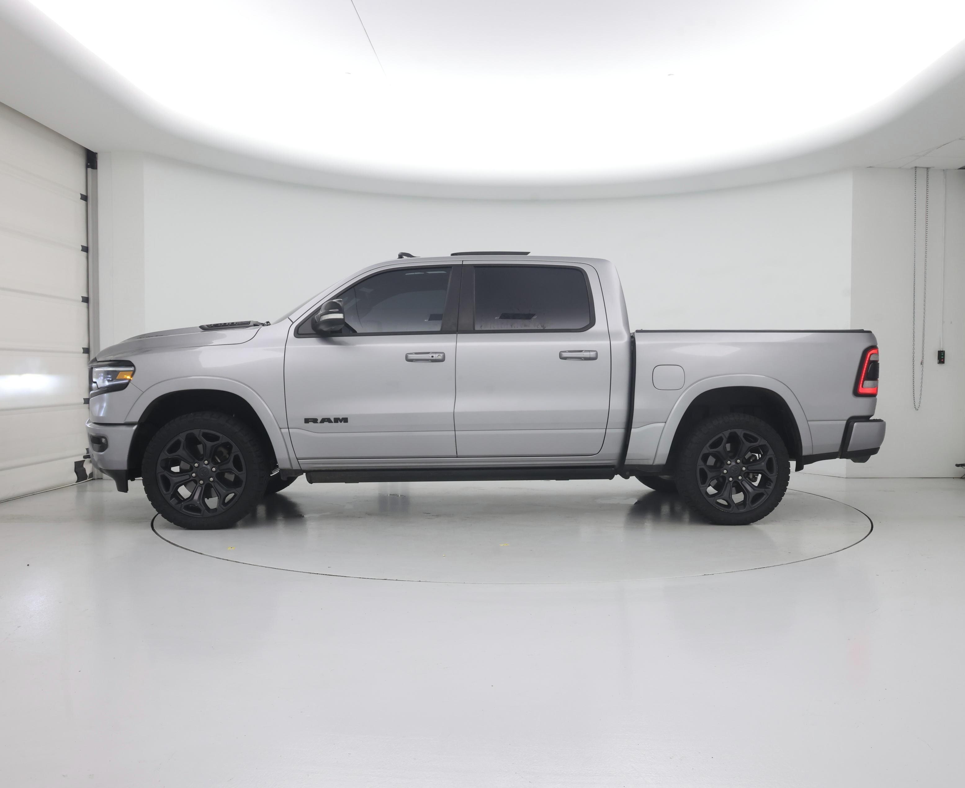Thumbnail: 2021 RAM 1500 - 3