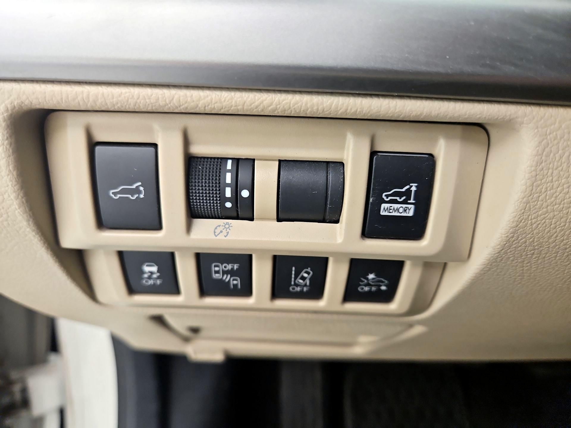 Thumbnail: 2019 Subaru Outback - 13