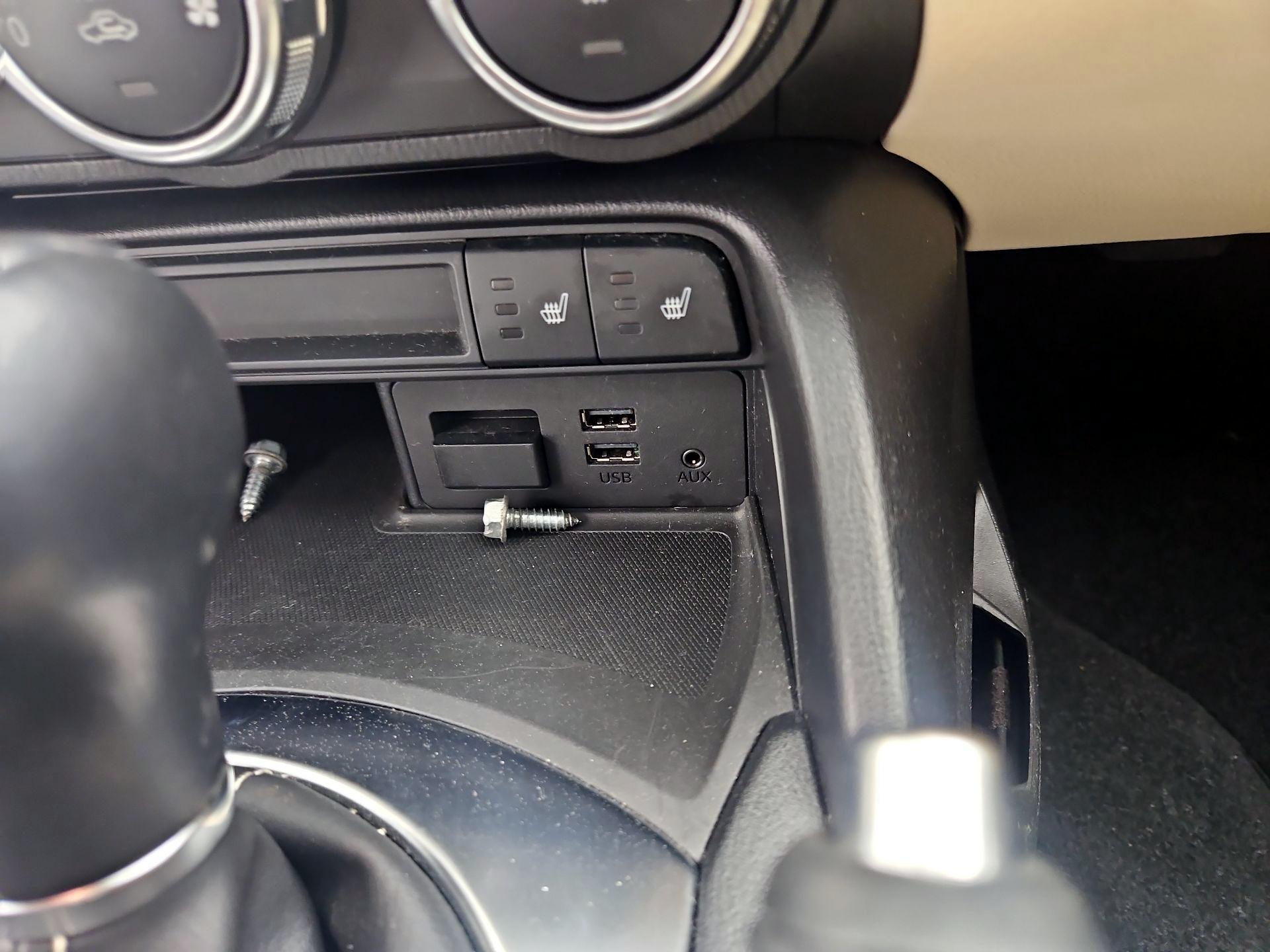 Thumbnail: 2018 Fiat 124 Spider - 18