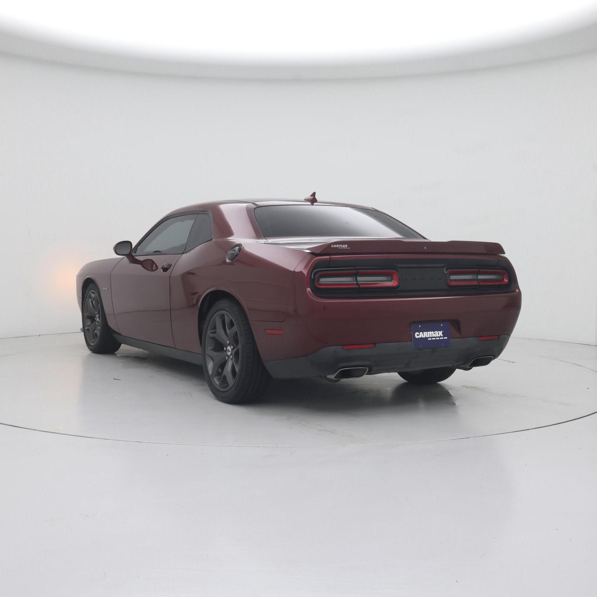 Thumbnail: 2019 Dodge Challenger - 2