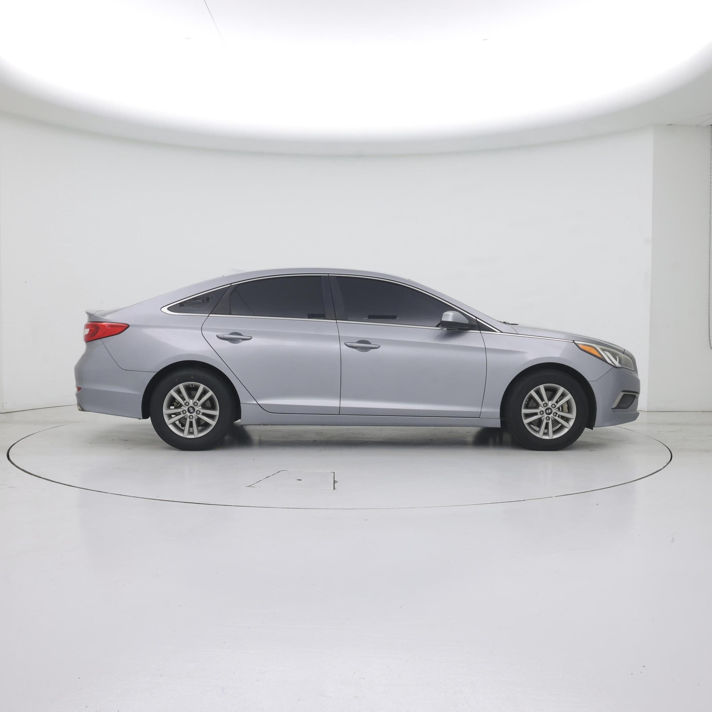 Thumbnail: 2017 Hyundai Sonata - 7