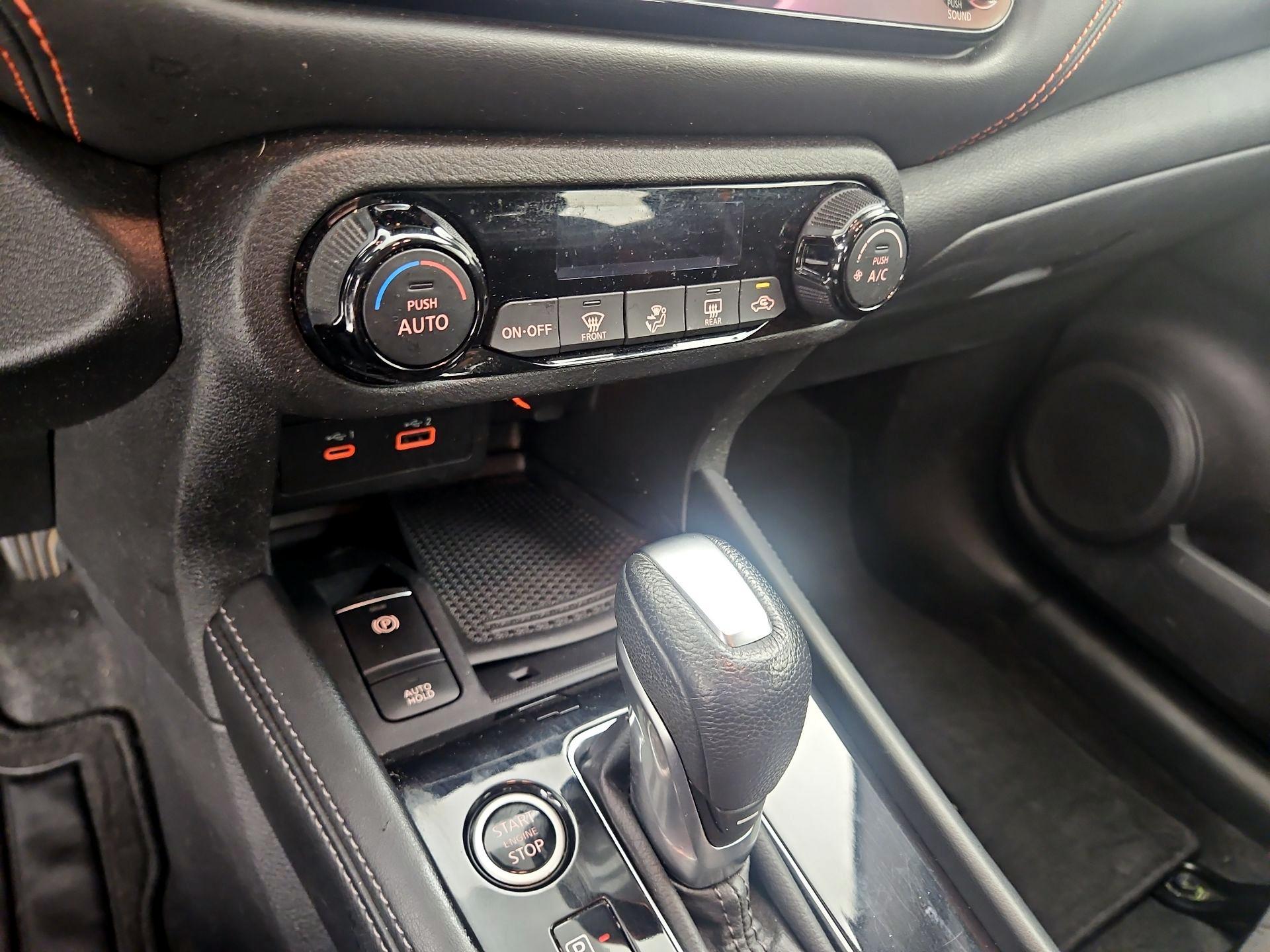 Thumbnail: 2021 Nissan Kicks - 16