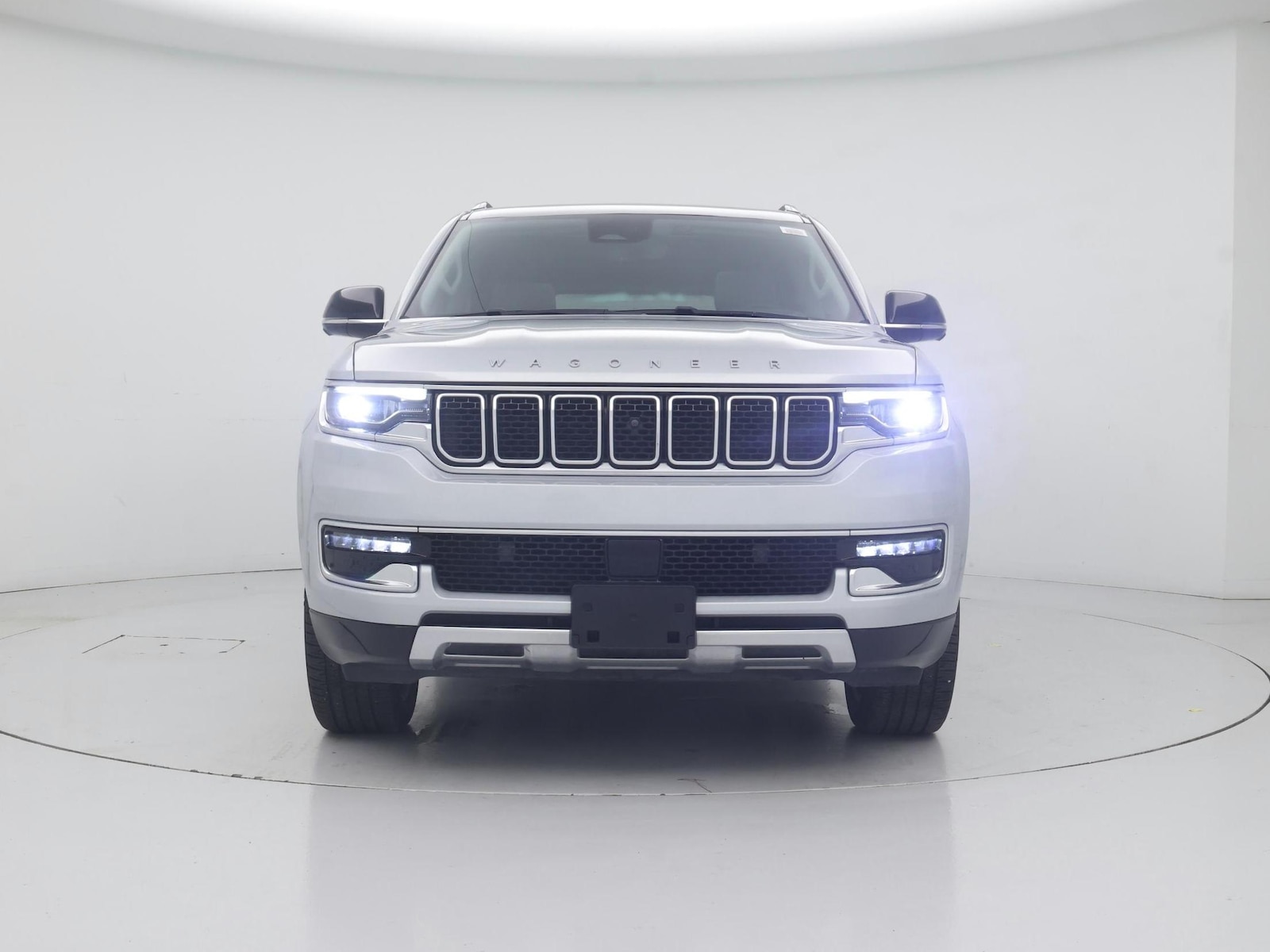 2023 Jeep Wagoneer L Series III - Photo 6