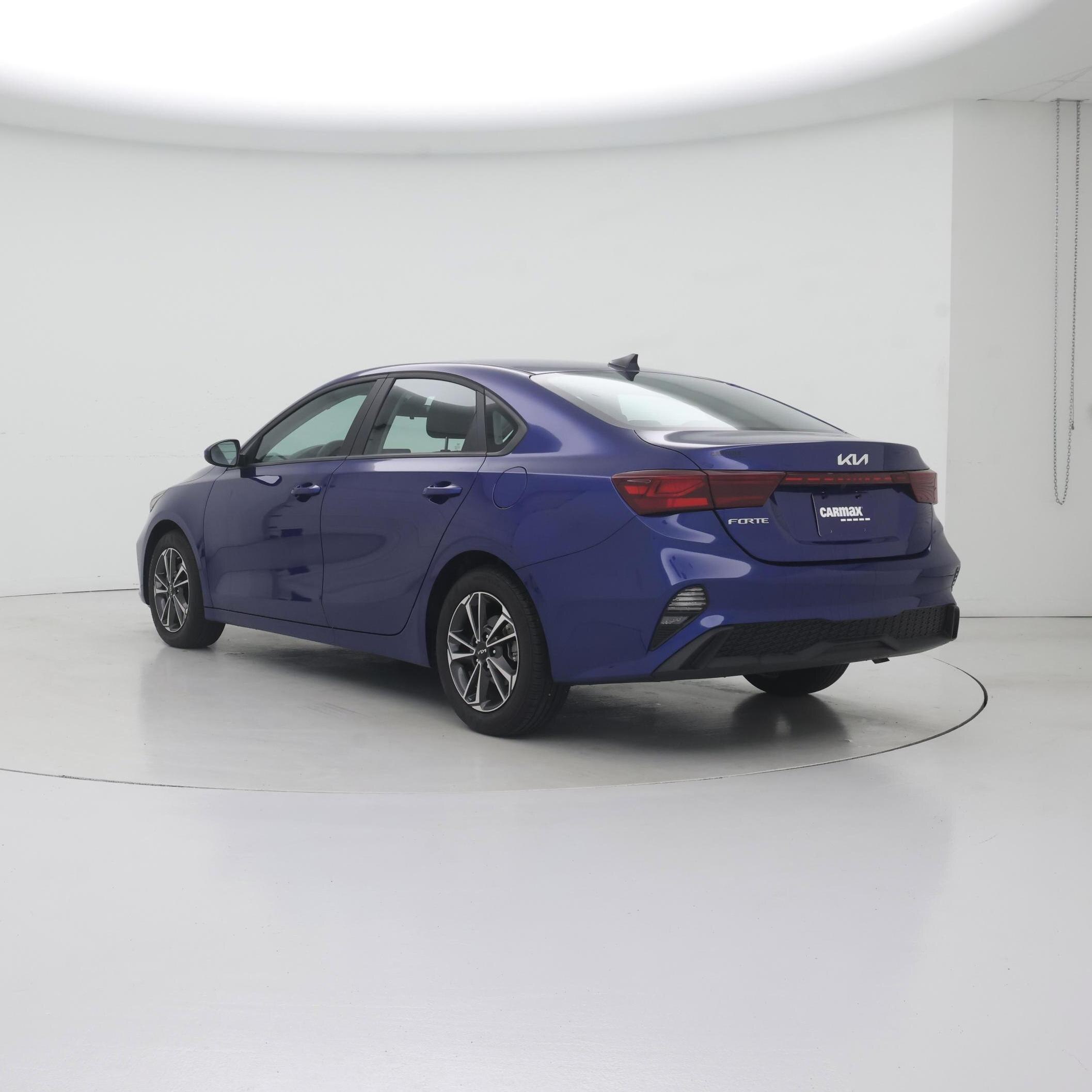 Thumbnail: 2023 Kia Forte - 2