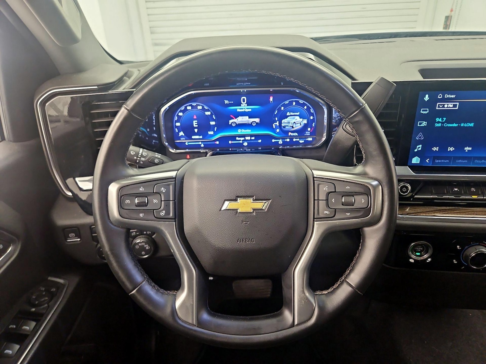 2023 Chevrolet Silverado 1500 LT - Photo 11