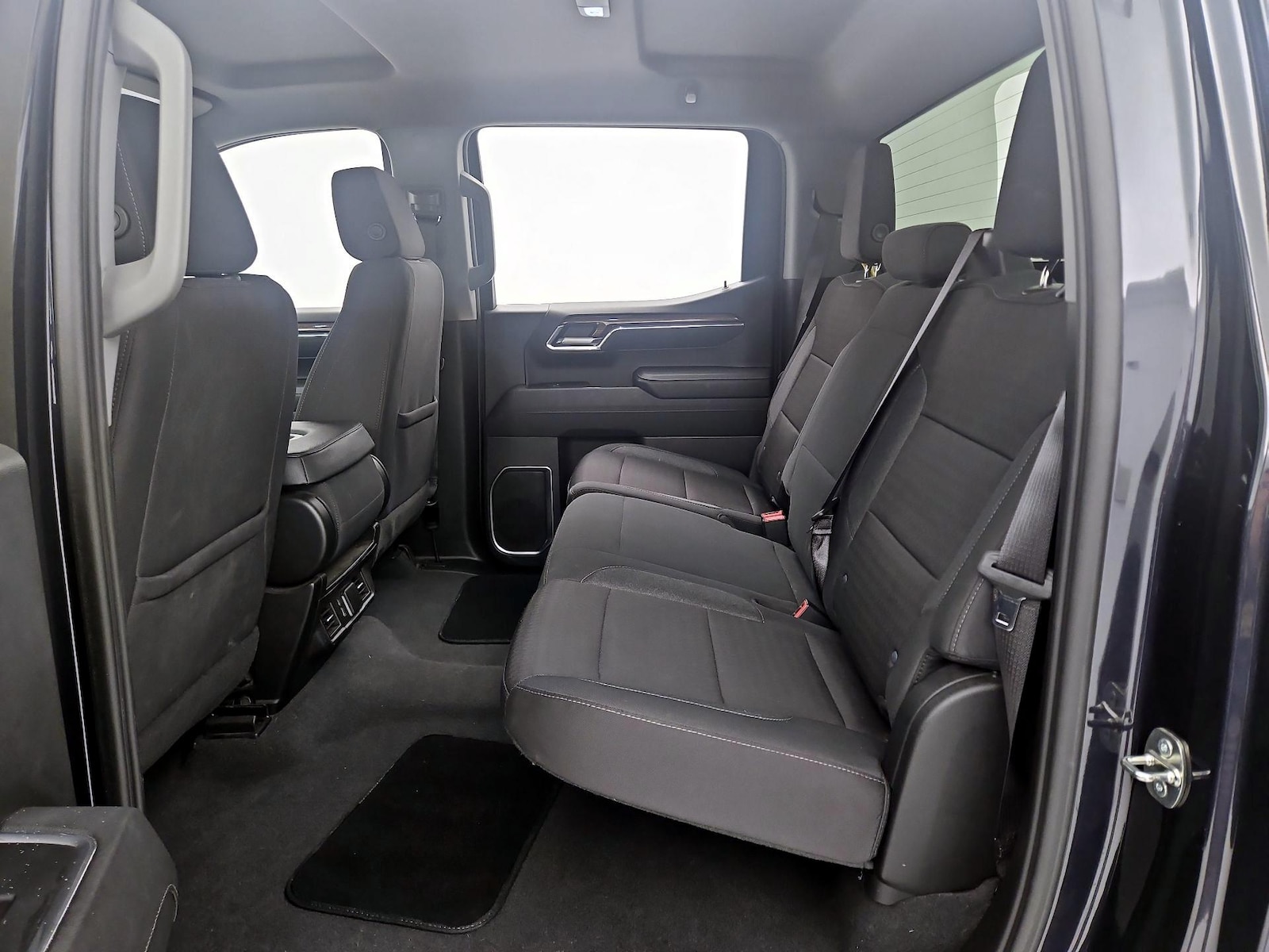 2023 Chevrolet Silverado 1500 LT - Photo 20