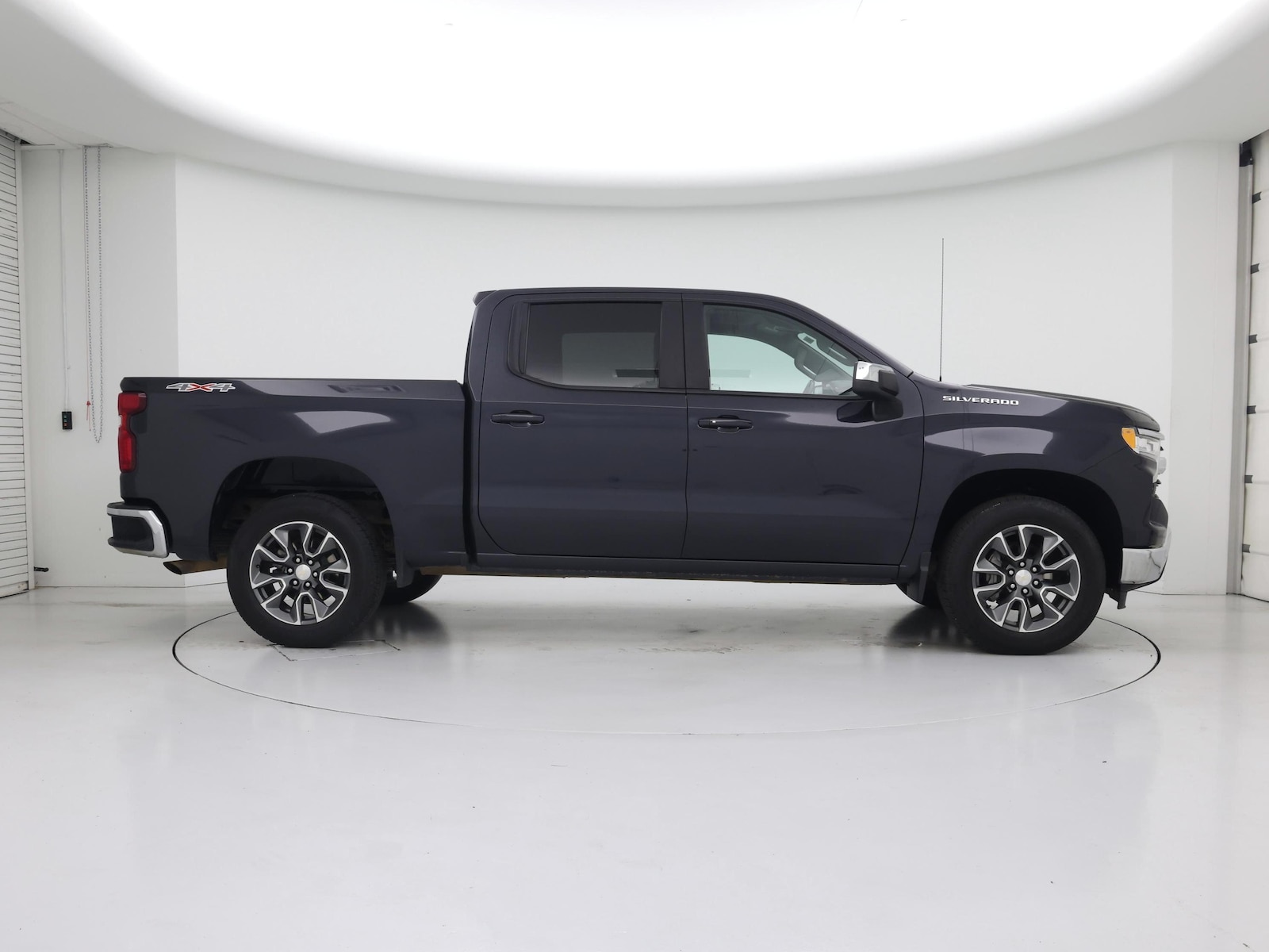 2023 Chevrolet Silverado 1500 LT - Photo 8