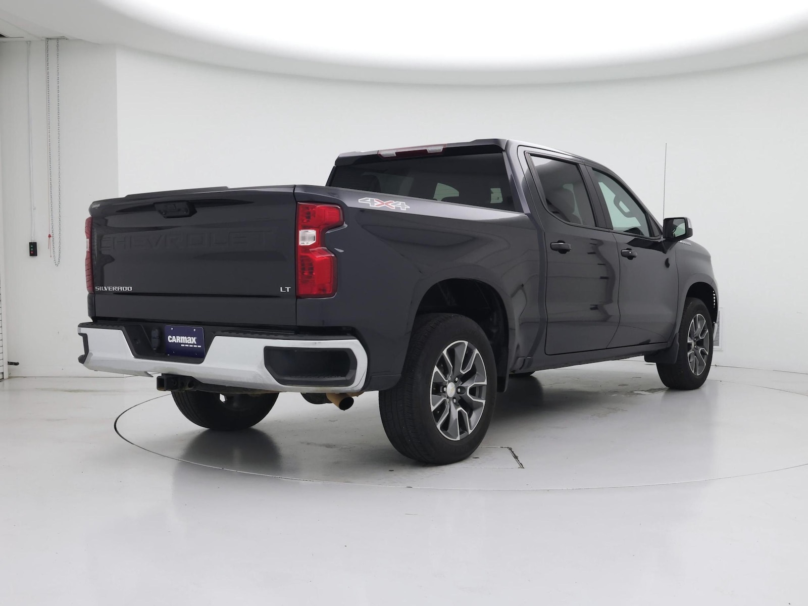 2023 Chevrolet Silverado 1500 LT - Photo 9