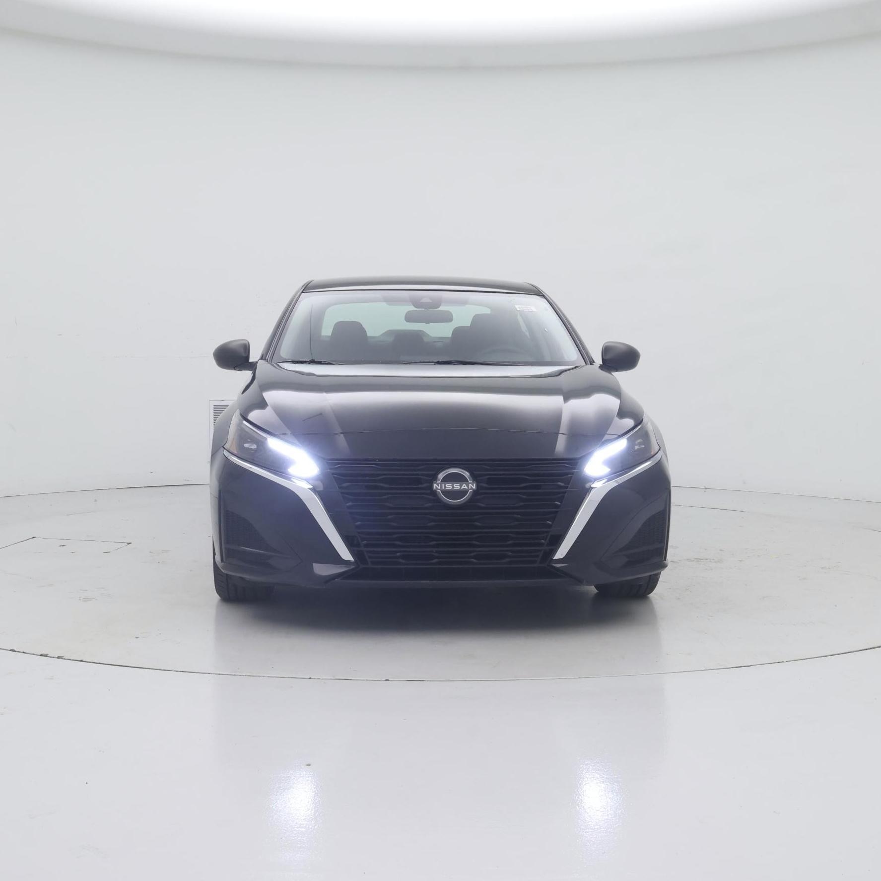 Thumbnail: 2024 Nissan Altima - 5