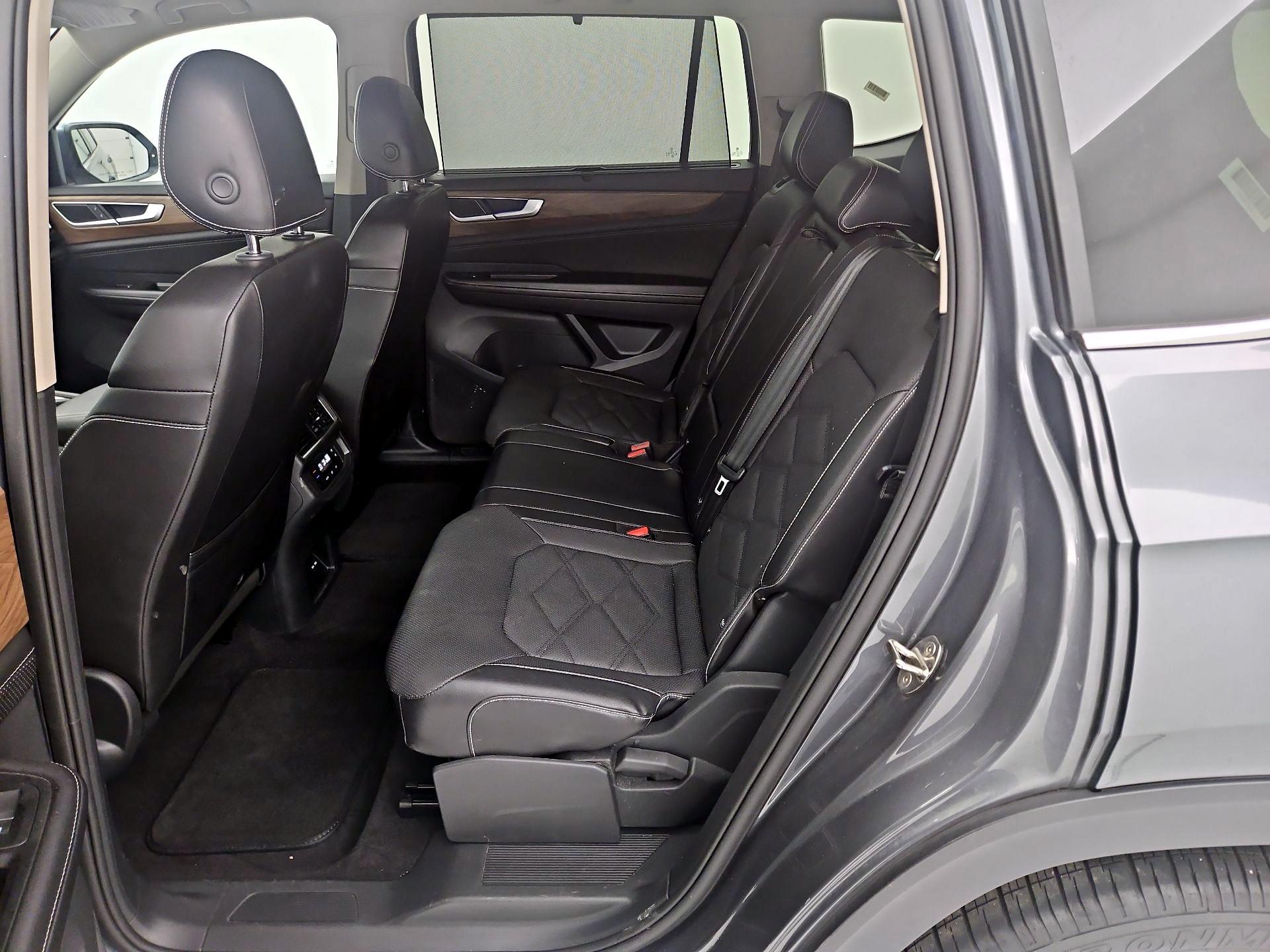 Thumbnail: 2024 Volkswagen Atlas - 19