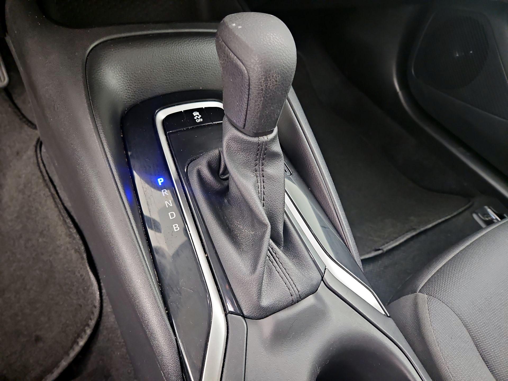 Thumbnail: 2025 Toyota Corolla - 17