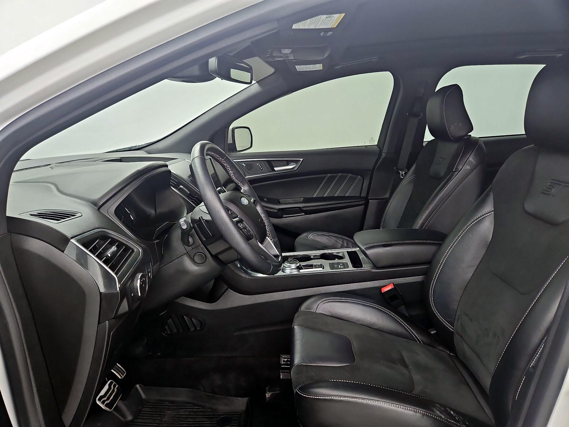 Thumbnail: 2023 Ford Edge - 11