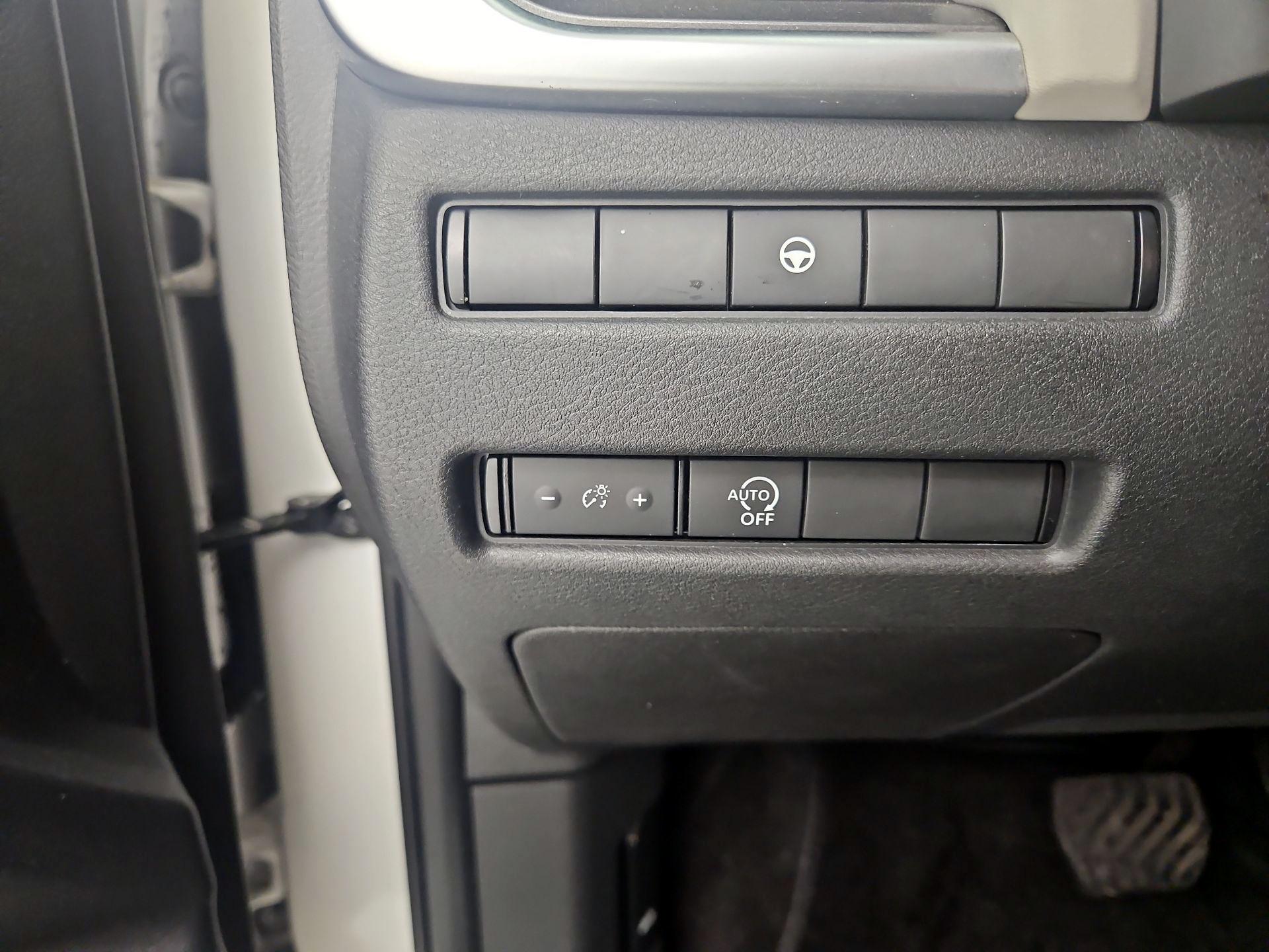 Thumbnail: 2023 Nissan Rogue - 13