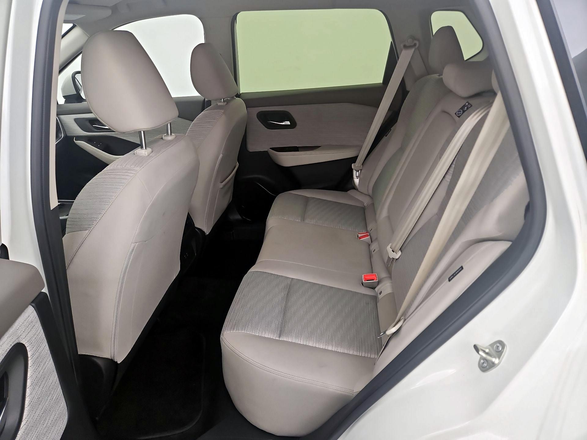 Thumbnail: 2023 Nissan Rogue - 19