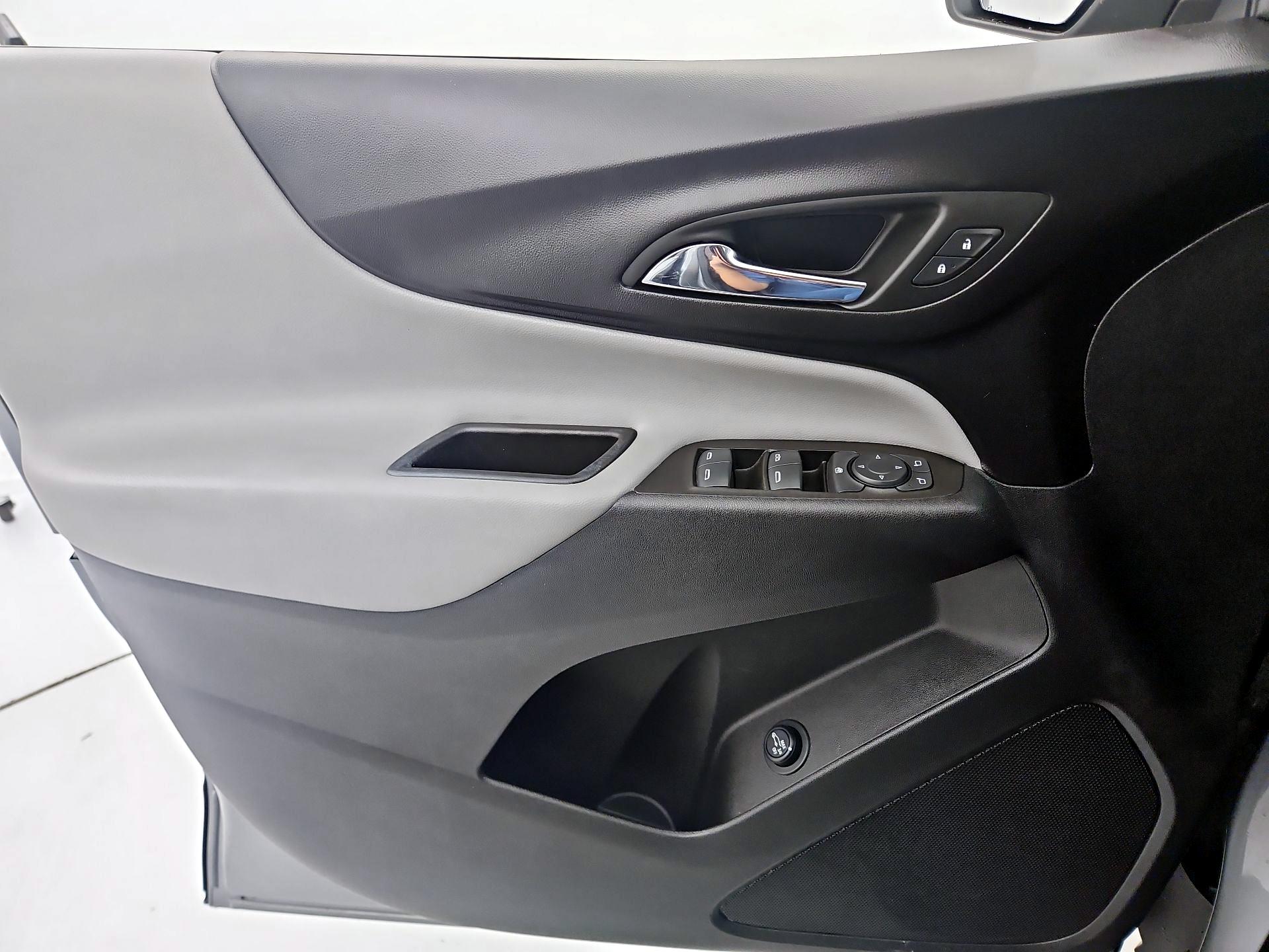 Thumbnail: 2023 Chevrolet Equinox - 12