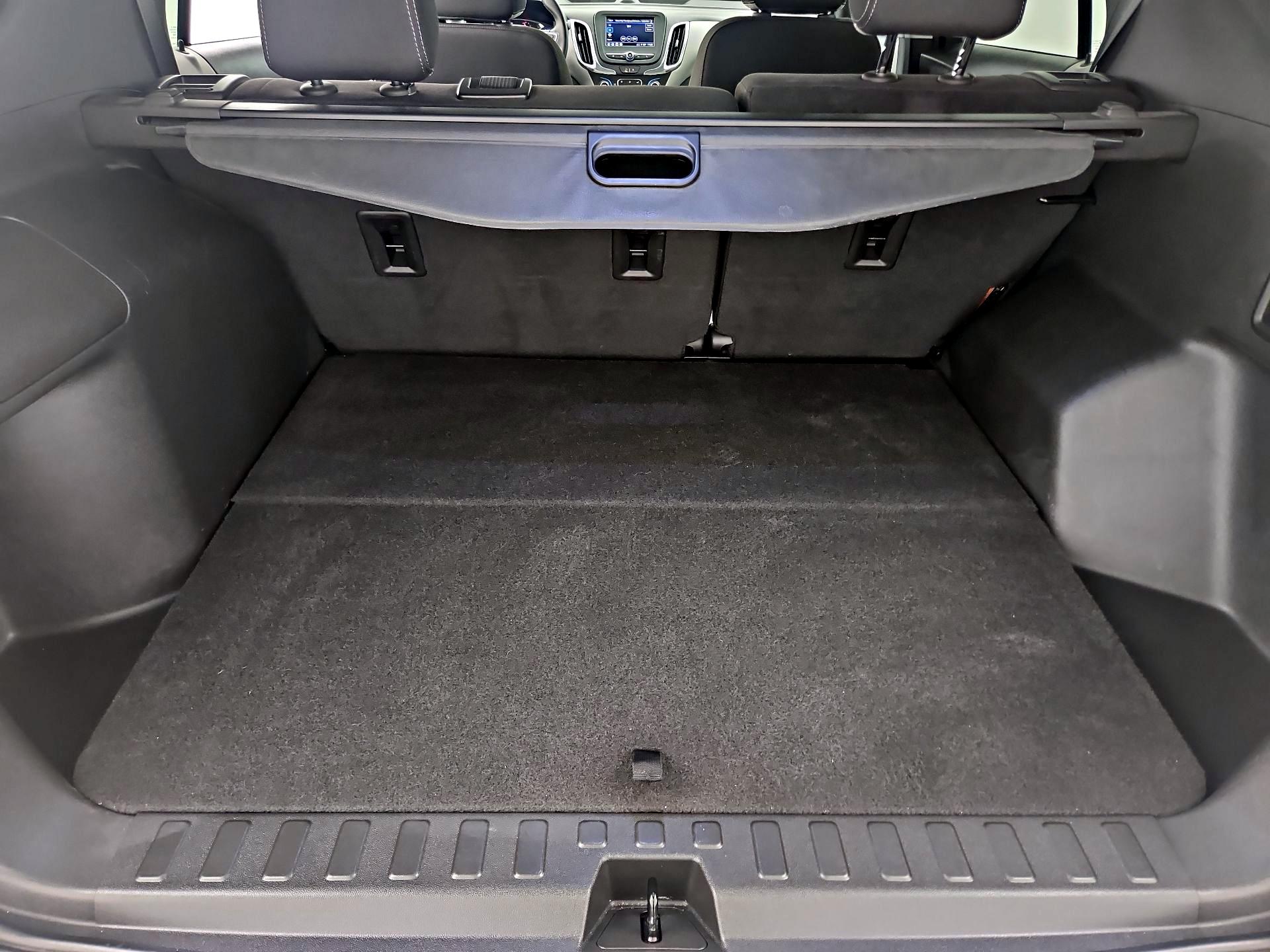 Thumbnail: 2023 Chevrolet Equinox - 20