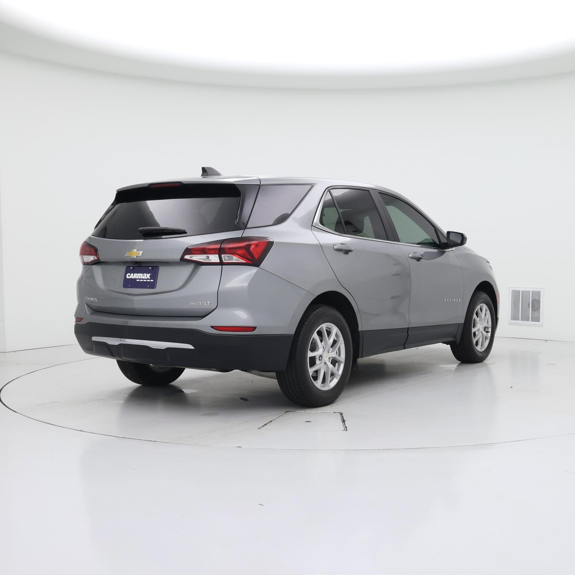 Thumbnail: 2023 Chevrolet Equinox - 8