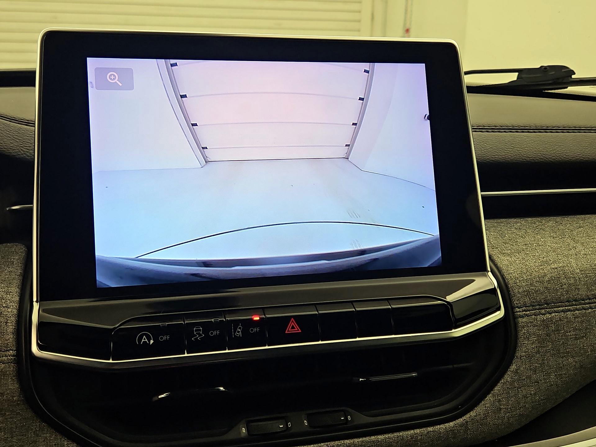 Thumbnail: 2024 Jeep Compass - 14