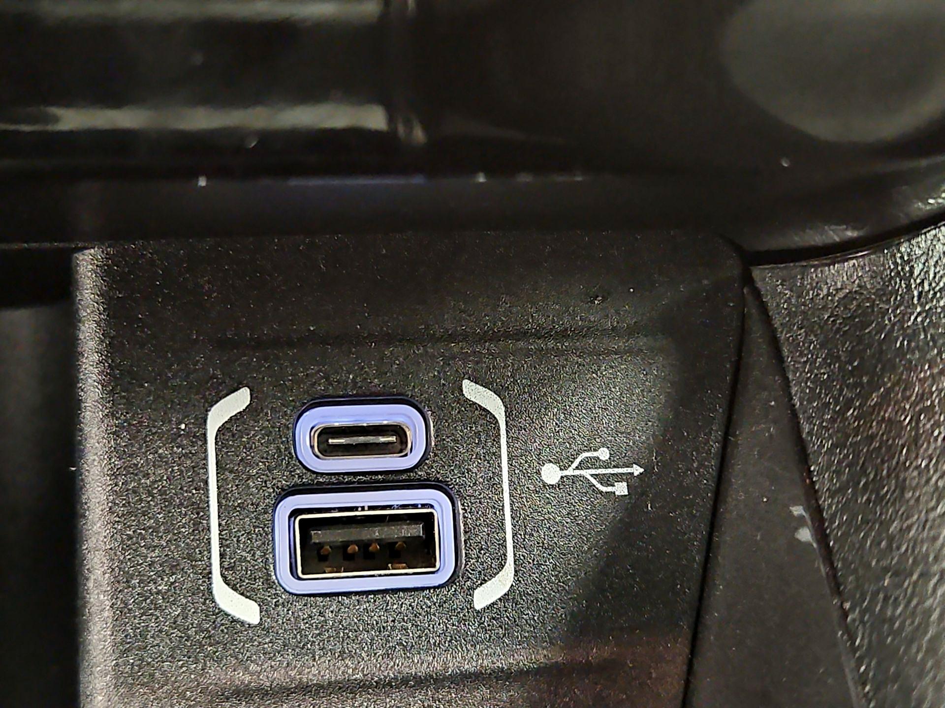 Thumbnail: 2024 Jeep Compass - 18