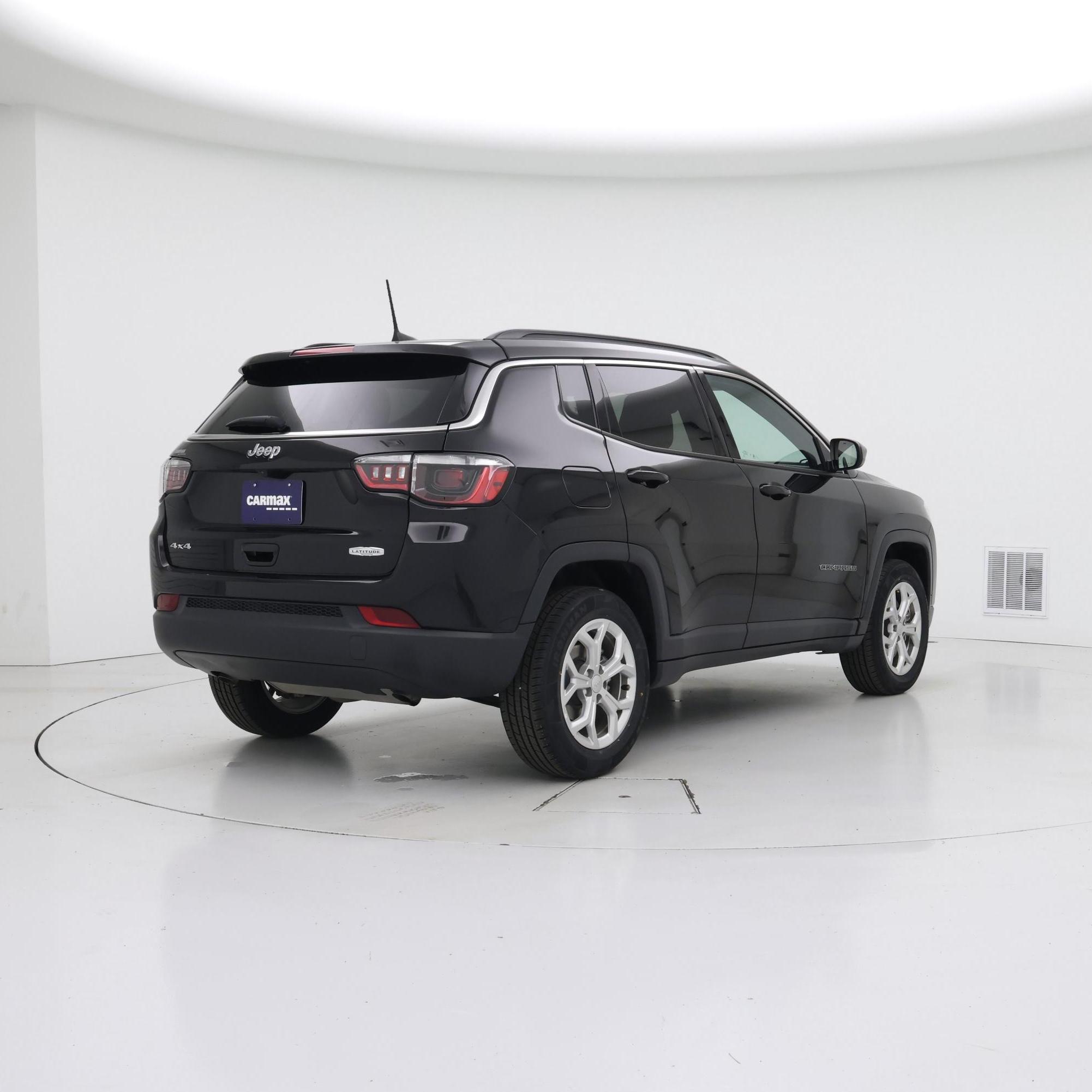 Thumbnail: 2024 Jeep Compass - 8