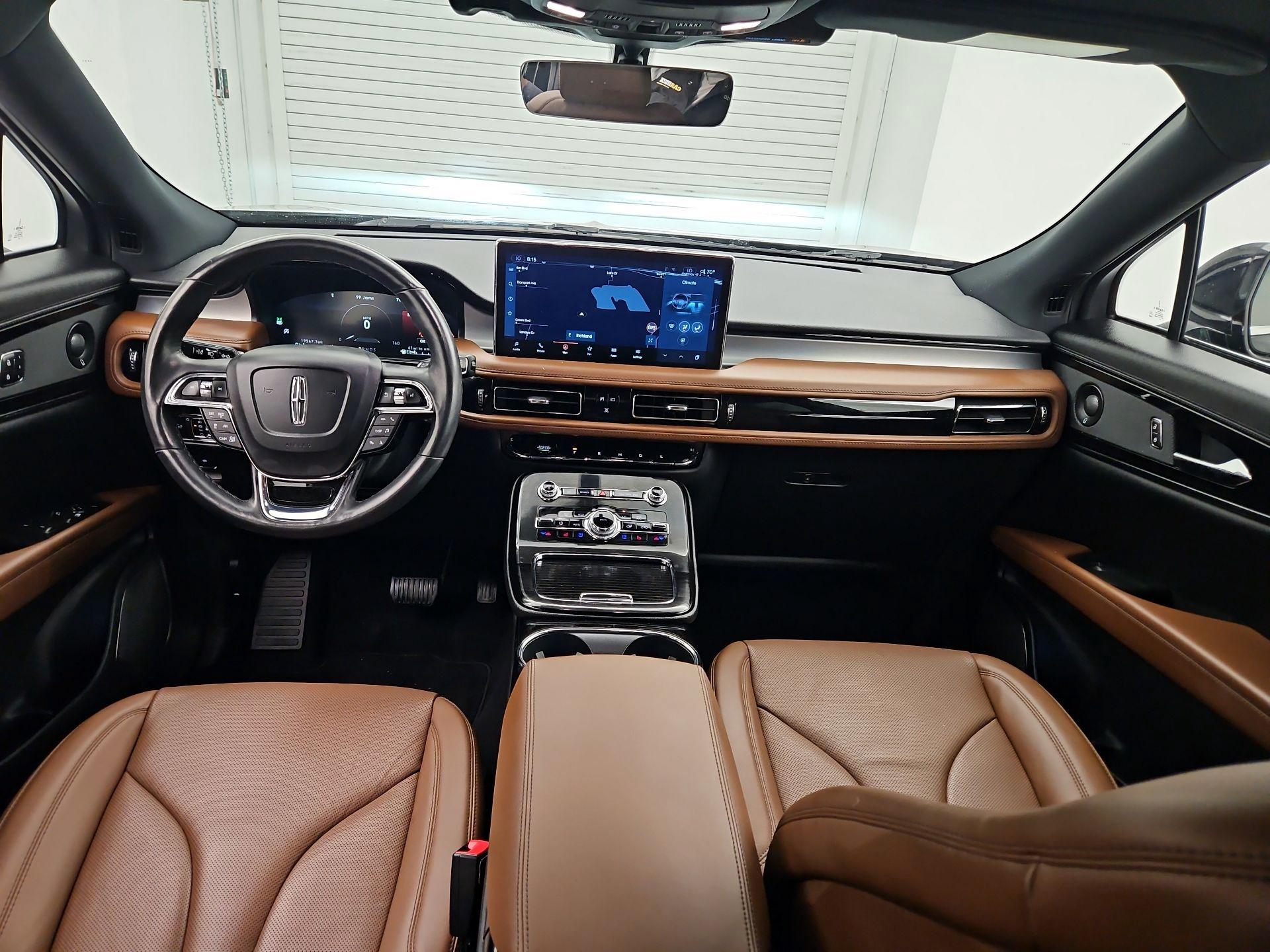 Thumbnail: 2023 Lincoln Nautilus - 9