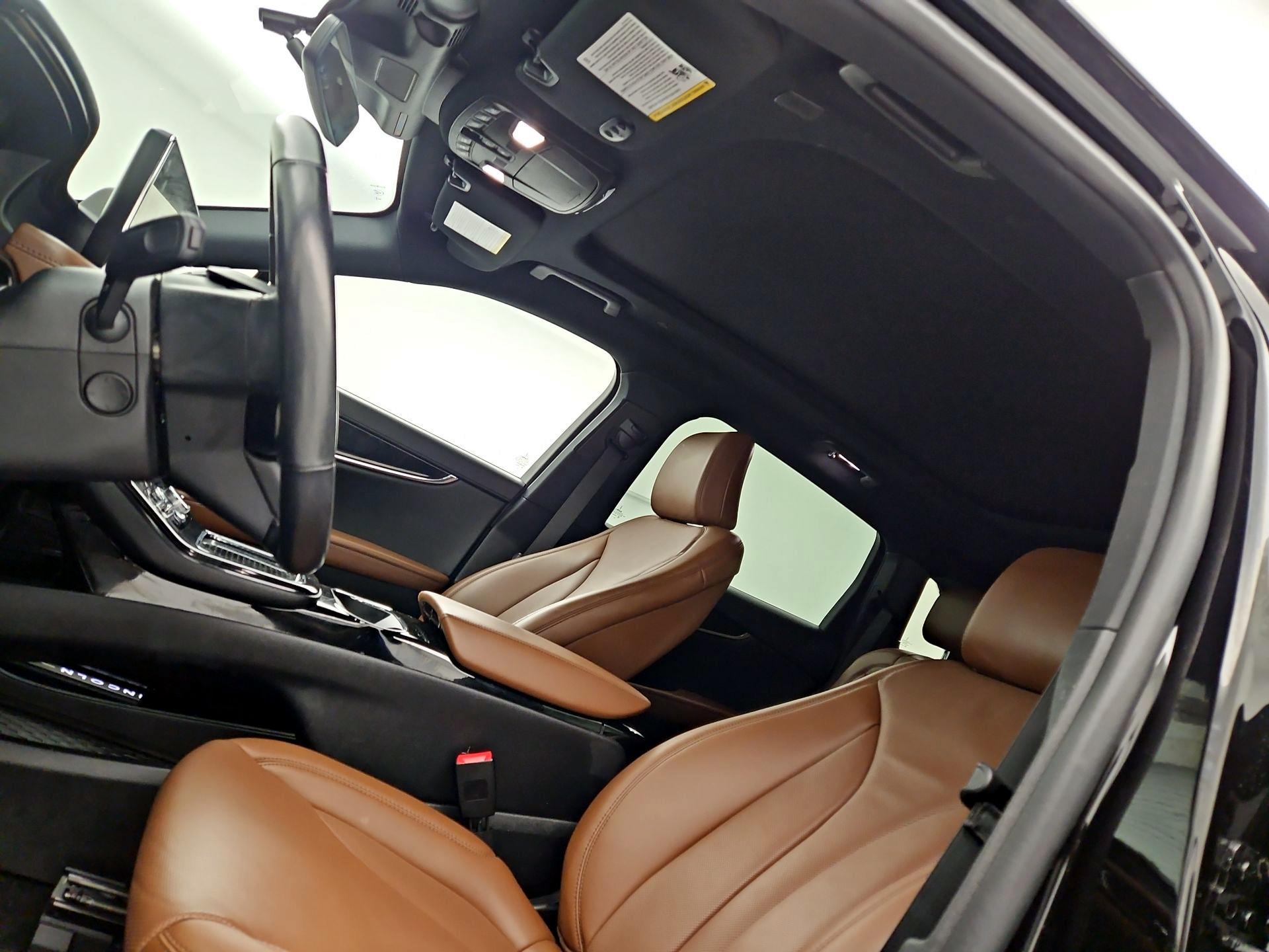 Thumbnail: 2023 Lincoln Nautilus - 20