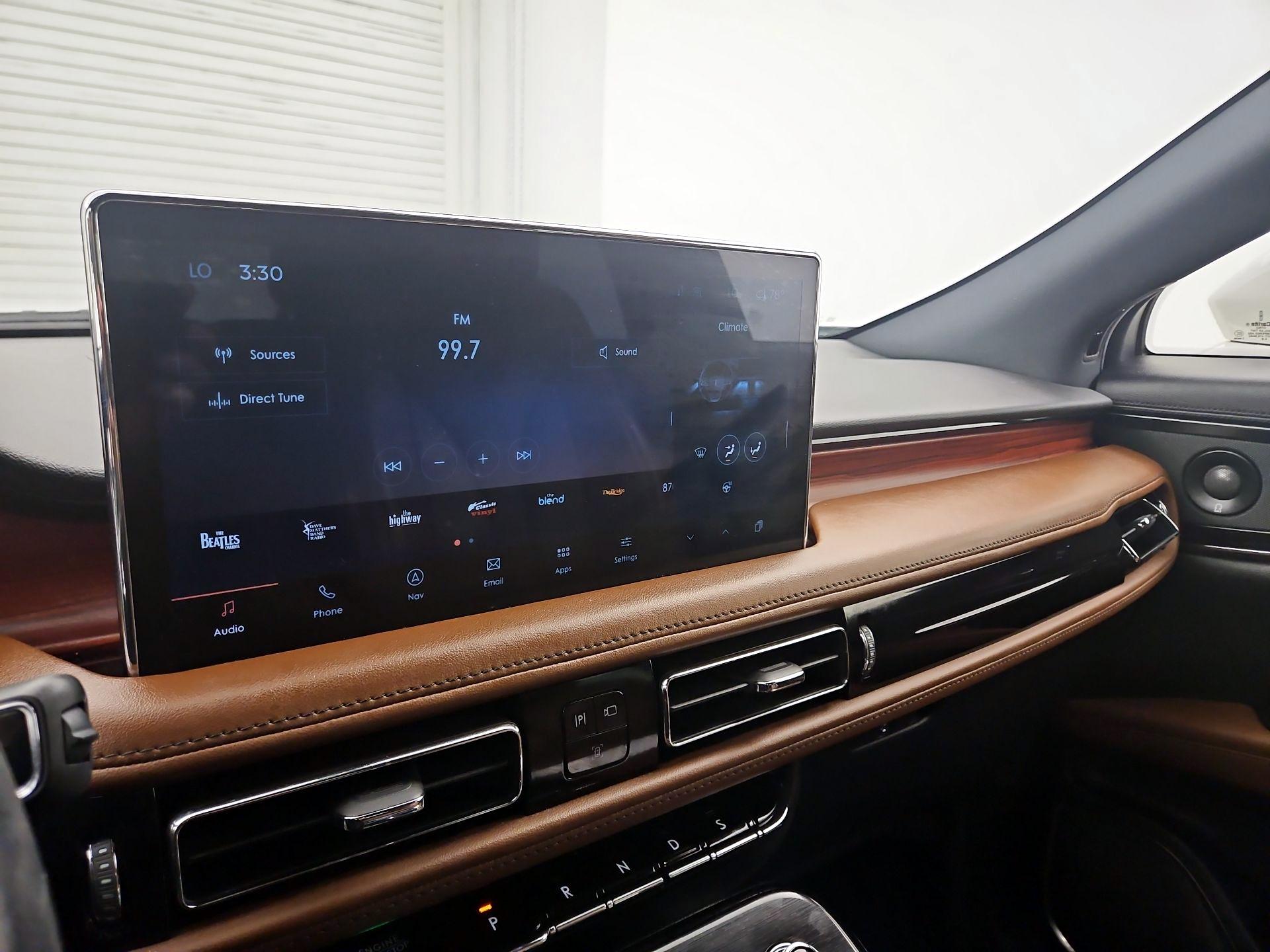 Thumbnail: 2022 Lincoln Nautilus - 16