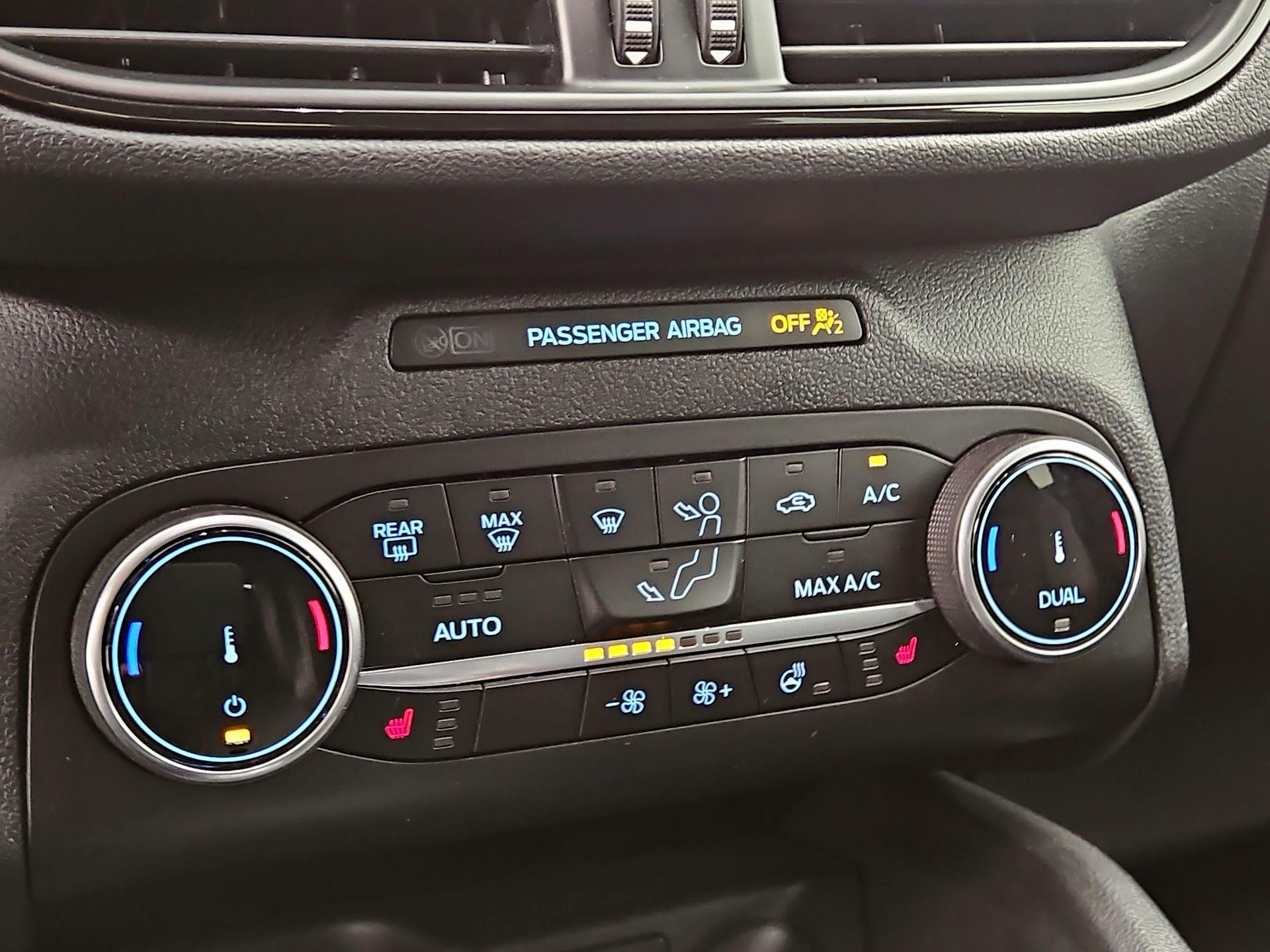 Thumbnail: 2024 Ford Escape - 16